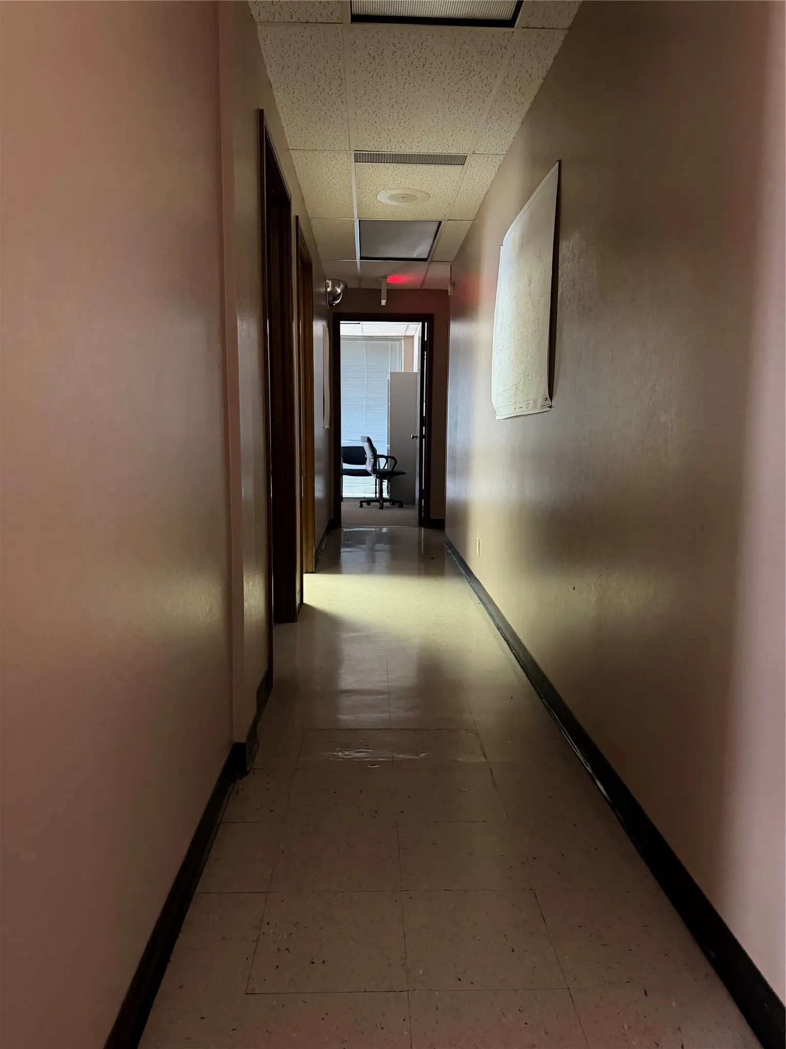 Office For Rent in Wise County , 306 US Highway 380, Bridgeport, Texas 76426, 0, 0, Garage spaces, 0 Sqft, built in 1980, Preowned, Price $8,440, mls#21182654, Real Estate Agent in Bridgeport, Homes For Rent in Wise county, Homes For Rent in Bridgeport, Realtor in Bridgeport Texas, Real Estate Brokerage Independent Realty Texas, Luminita Cordes Realtor