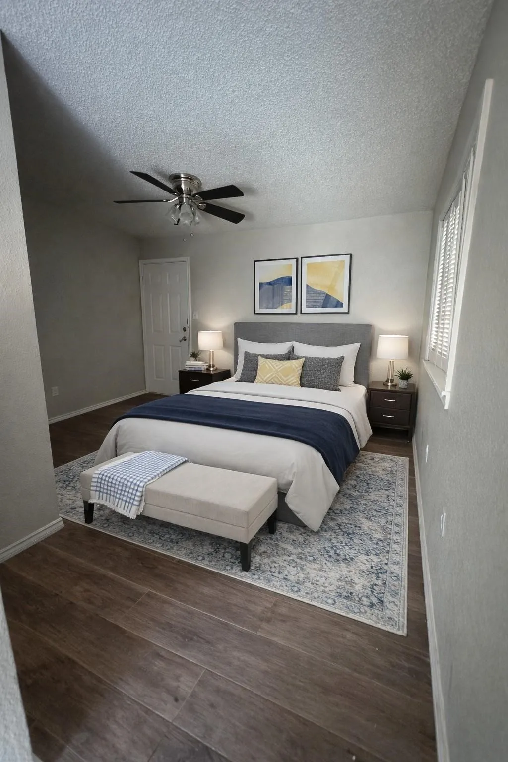 Condominium For Sale in Dallas County , 9823 Walnut Street L205, Dallas, Texas 75243, 2 Bedroom, 2 Bathroom, Garage spaces, 1,031 Sqft, built in 1982, Preowned, mls#21182729, Real Estate Agent in Dallas, Homes For Sale in Dallas county, Homes For Sale in Dallas, Realtor in Dallas Texas, Real Estate Brokerage Independent Realty Texas, Luminita Cordes Realtor