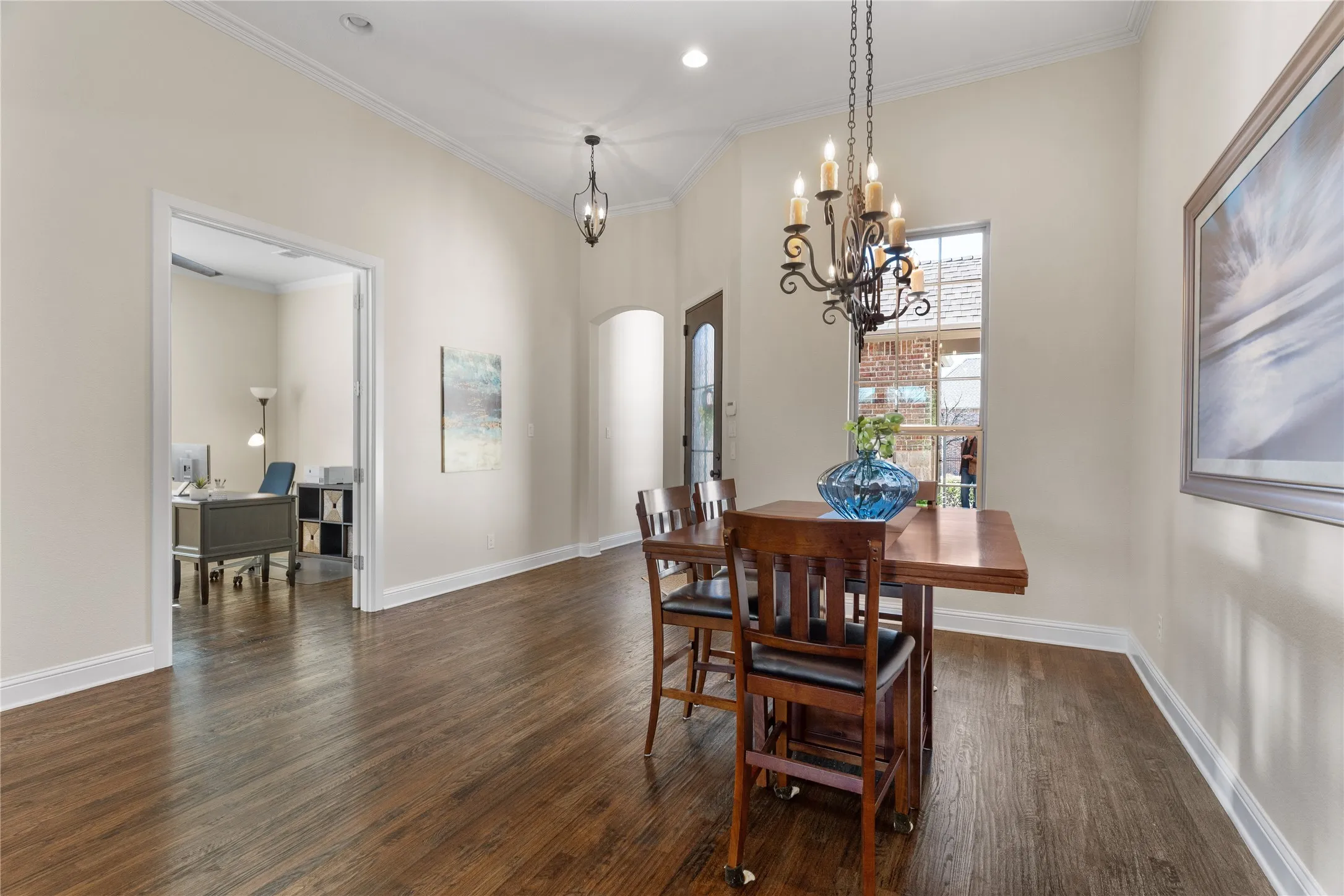 Single Family Residence For Sale in Denton County , 5630 Highflyer Hills Trail, Frisco, Texas 75036, 4 Bedroom, 4 Bathroom, 3 Garage spaces, 2,630 Sqft, built in 2016, Preowned, mls#21171549, Real Estate Agent in Frisco, Homes For Sale in Denton county, Homes For Sale in Frisco, Realtor in Frisco Texas, Real Estate Brokerage Independent Realty Texas, Luminita Cordes Realtor