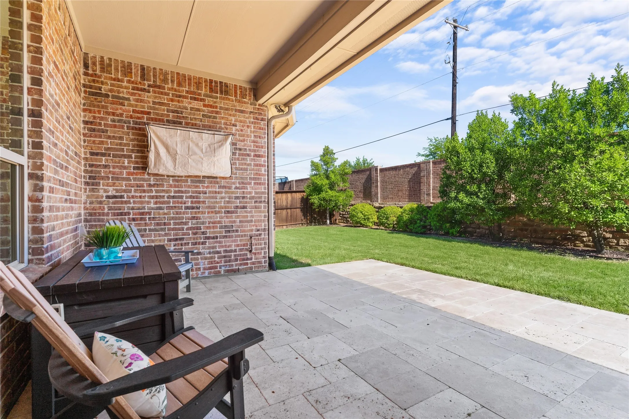 Single Family Residence For Sale in Denton County , 5630 Highflyer Hills Trail, Frisco, Texas 75036, 4 Bedroom, 4 Bathroom, 3 Garage spaces, 2,630 Sqft, built in 2016, Preowned, mls#21171549, Real Estate Agent in Frisco, Homes For Sale in Denton county, Homes For Sale in Frisco, Realtor in Frisco Texas, Real Estate Brokerage Independent Realty Texas, Luminita Cordes Realtor