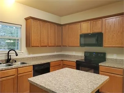 Single Family Residence For Rent in Grayson County , 214 N Ricketts Street, Sherman, Texas 75092, 3 Bedroom, 2 Bathroom, 2 Garage spaces, 1,211 Sqft, built in 2018, Price $1,550, mls#21182868, Real Estate Agent in Sherman, Homes For Rent in Grayson county, Homes For Rent in Sherman, Realtor in Sherman Texas, Real Estate Brokerage Independent Realty Texas, Luminita Cordes Realtor