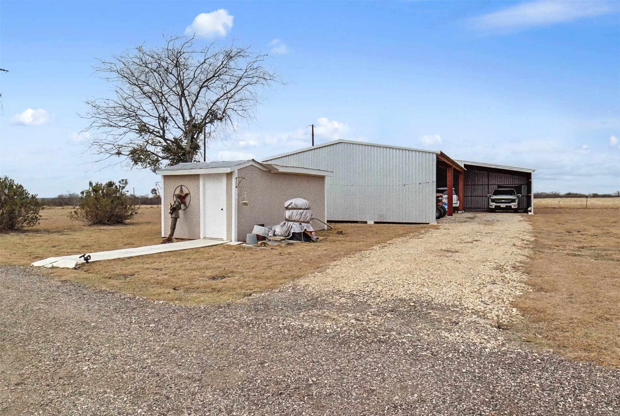 Shed and metal equipment/storage building