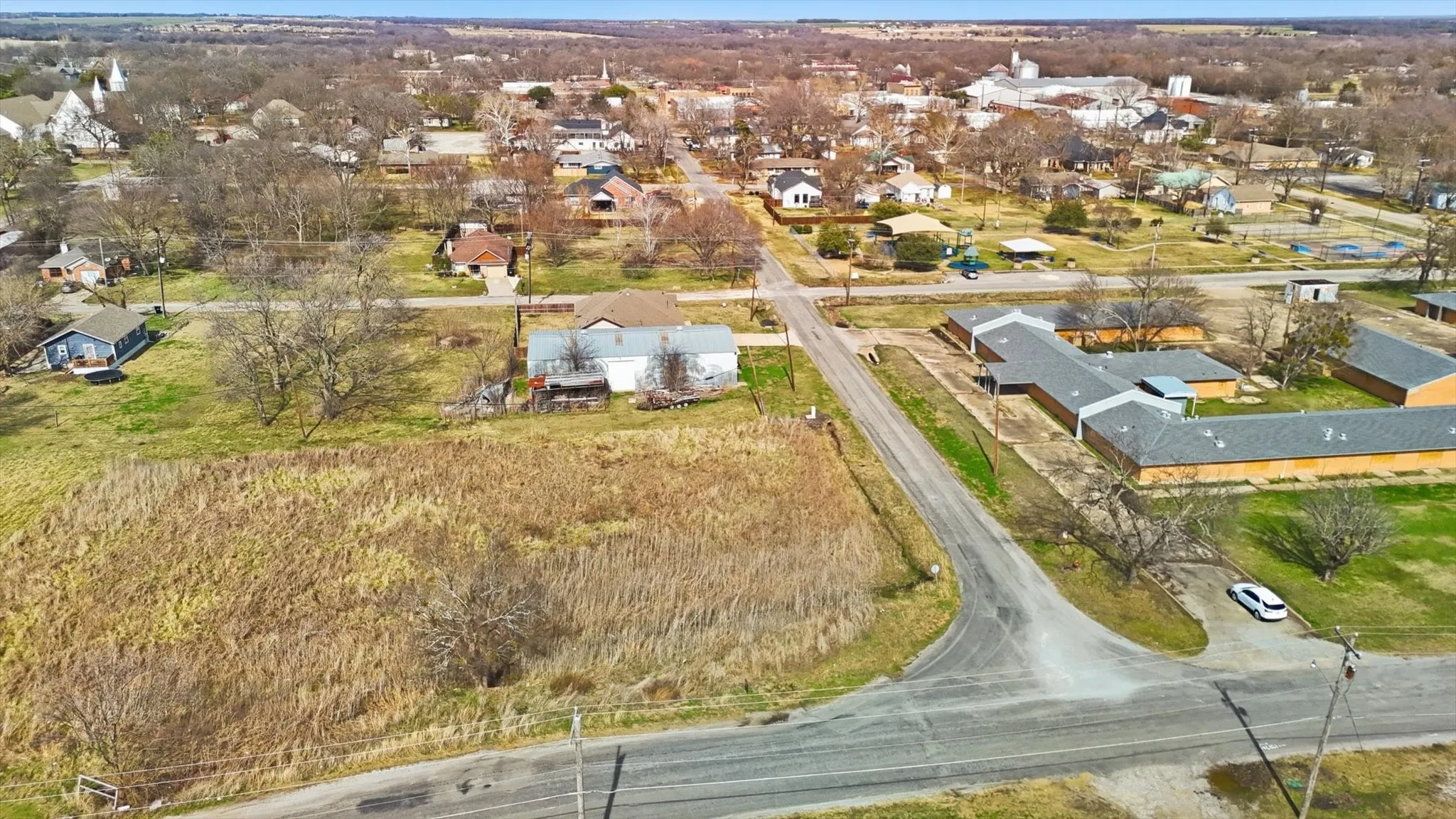 Unimproved Land For Sale in Grayson County , 202 Pine Street, Whitewright, Texas 75491, 0, 0, Garage spaces, 0 Sqft, built in 0, mls#21183299, Real Estate Agent in Whitewright, Homes For Sale in Grayson county, Homes For Sale in Whitewright, Realtor in Whitewright Texas, Real Estate Brokerage Independent Realty Texas, Luminita Cordes Realtor