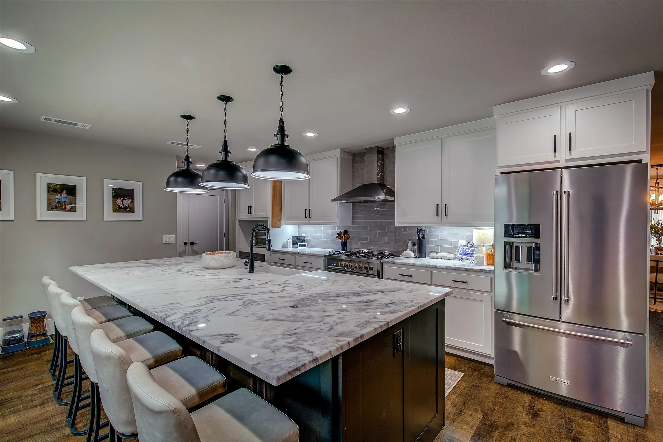 Single Family Residence For Sale in Hopkins County , 17 Jennifer Lane, Sulphur Springs, Texas 75482, 4 Bedroom, 6 Bathroom, 2 Garage spaces, 3,477 Sqft, built in 1994, mls#21181317, Real Estate Agent in Sulphur Springs, Homes For Sale in Hopkins county, Homes For Sale in Sulphur Springs, Realtor in Sulphur Springs Texas, Real Estate Brokerage Independent Realty Texas, Luminita Cordes Realtor