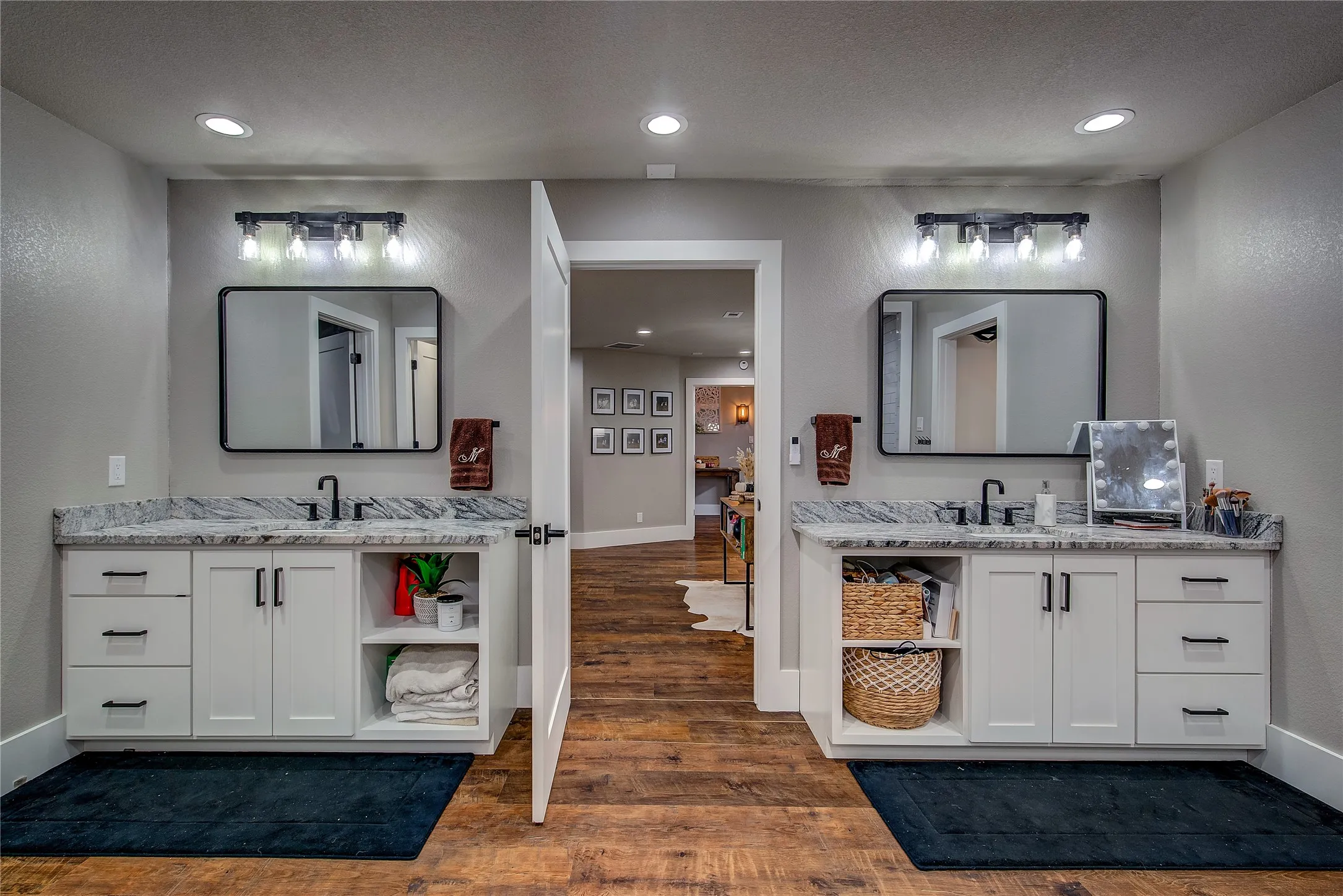 Single Family Residence For Sale in Hopkins County , 17 Jennifer Lane, Sulphur Springs, Texas 75482, 4 Bedroom, 6 Bathroom, 2 Garage spaces, 3,477 Sqft, built in 1994, mls#21181317, Real Estate Agent in Sulphur Springs, Homes For Sale in Hopkins county, Homes For Sale in Sulphur Springs, Realtor in Sulphur Springs Texas, Real Estate Brokerage Independent Realty Texas, Luminita Cordes Realtor