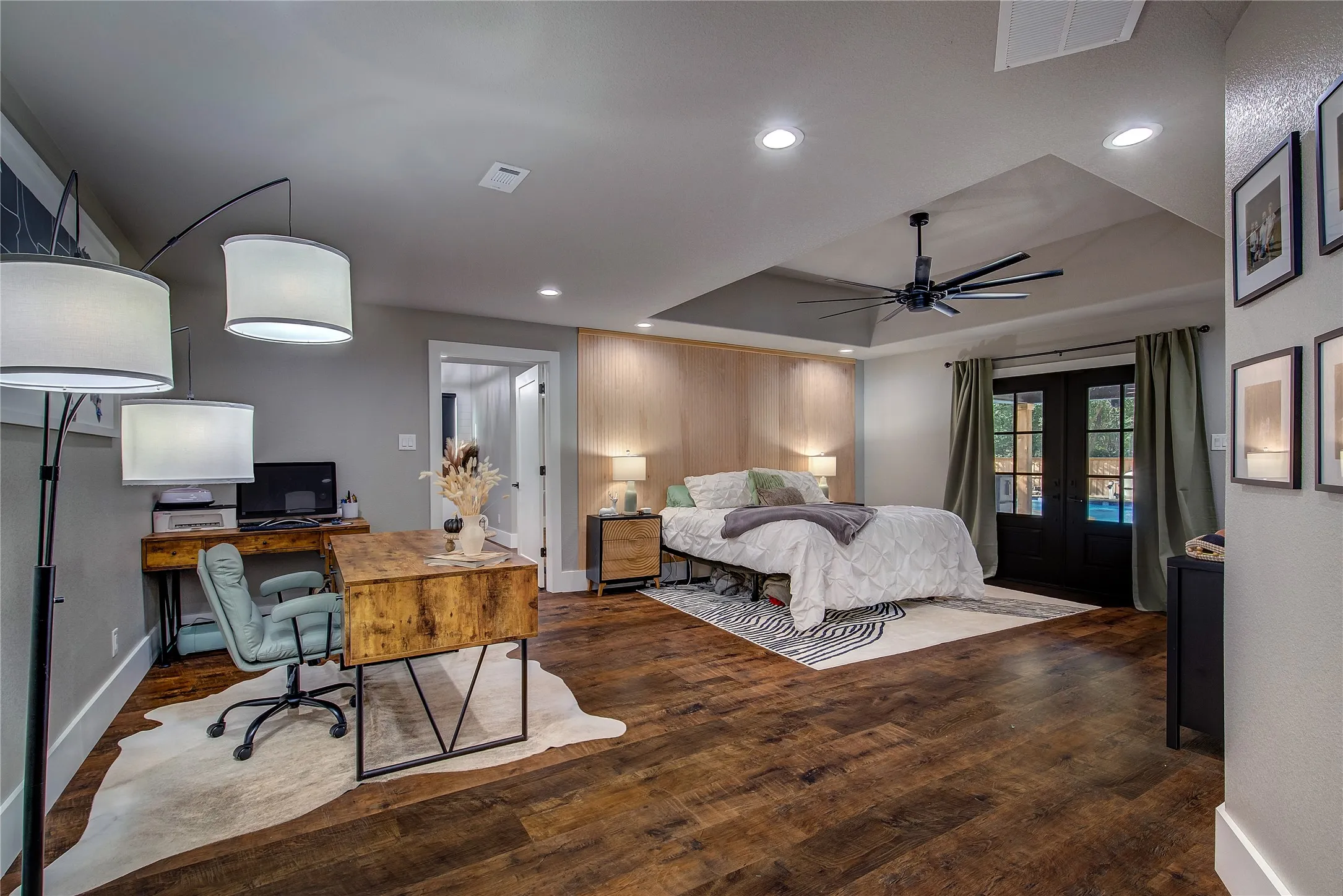 Single Family Residence For Sale in Hopkins County , 17 Jennifer Lane, Sulphur Springs, Texas 75482, 4 Bedroom, 6 Bathroom, 2 Garage spaces, 3,477 Sqft, built in 1994, mls#21181317, Real Estate Agent in Sulphur Springs, Homes For Sale in Hopkins county, Homes For Sale in Sulphur Springs, Realtor in Sulphur Springs Texas, Real Estate Brokerage Independent Realty Texas, Luminita Cordes Realtor