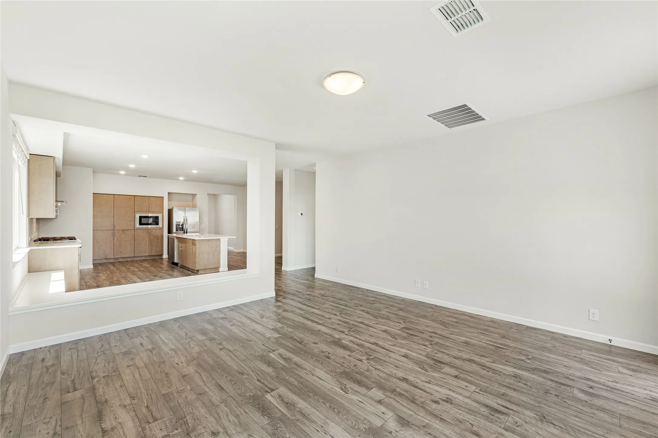 Single Family Residence For Sale in Tarrant County , 4541 Norcross Lane, Fort Worth, Texas 76036, 5 Bedroom, 4 Bathroom, 2 Garage spaces, 3,056 Sqft, built in 2026, New Construction - Incomplete, mls#21183392, Real Estate Agent in Fort Worth, Homes For Sale in Tarrant county, Homes For Sale in Fort Worth, Realtor in Fort Worth Texas, Real Estate Brokerage Independent Realty Texas, Luminita Cordes Realtor