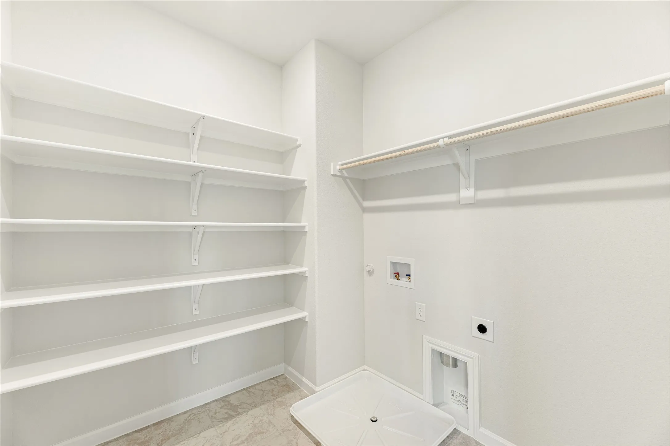 Single Family Residence For Sale in Tarrant County , 4541 Norcross Lane, Fort Worth, Texas 76036, 5 Bedroom, 4 Bathroom, 2 Garage spaces, 3,056 Sqft, built in 2026, New Construction - Incomplete, mls#21183392, Real Estate Agent in Fort Worth, Homes For Sale in Tarrant county, Homes For Sale in Fort Worth, Realtor in Fort Worth Texas, Real Estate Brokerage Independent Realty Texas, Luminita Cordes Realtor
