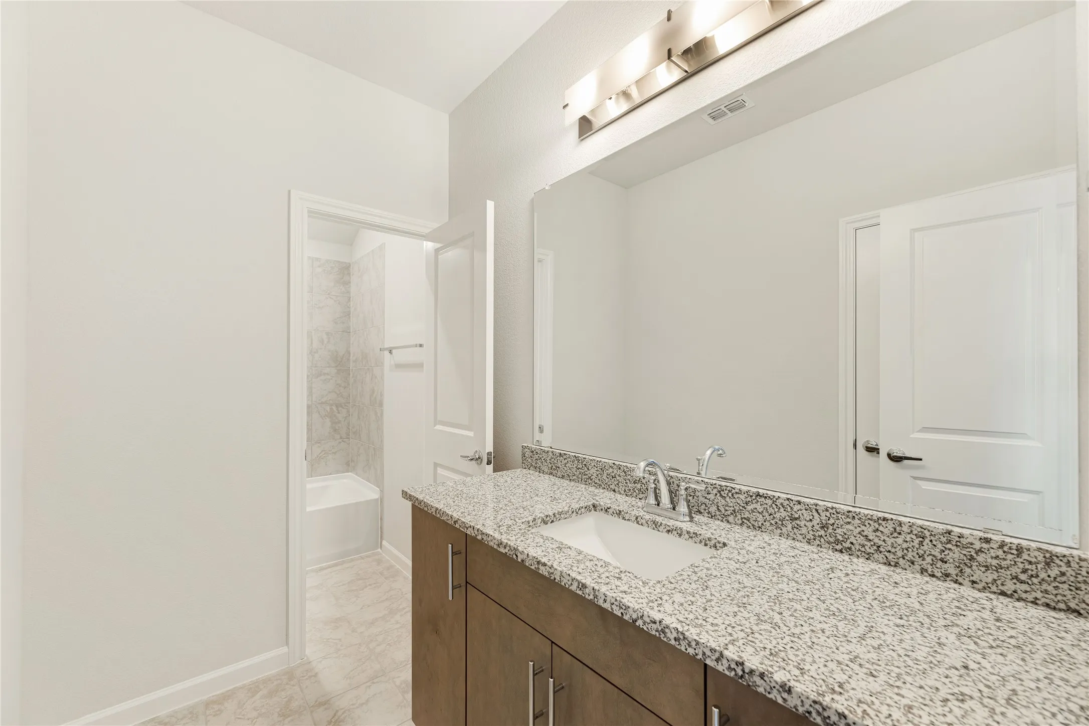 Single Family Residence For Sale in Tarrant County , 4541 Norcross Lane, Fort Worth, Texas 76036, 5 Bedroom, 4 Bathroom, 2 Garage spaces, 3,056 Sqft, built in 2026, New Construction - Incomplete, mls#21183392, Real Estate Agent in Fort Worth, Homes For Sale in Tarrant county, Homes For Sale in Fort Worth, Realtor in Fort Worth Texas, Real Estate Brokerage Independent Realty Texas, Luminita Cordes Realtor