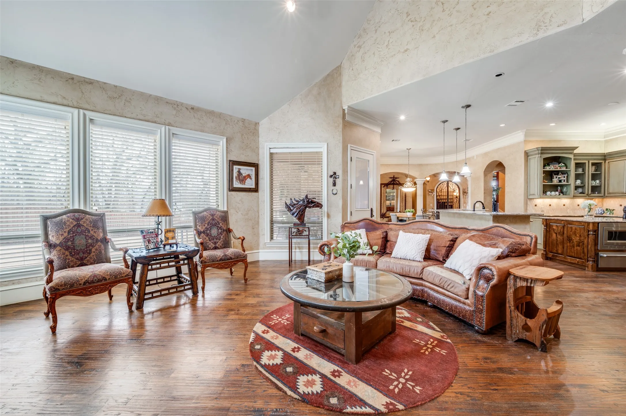 Single Family Residence For Sale in Denton County , 141 W Waters Edge Way, Oak Point, Texas 75068, 4 Bedrooms, 5 Bathrooms, 3 Garage spaces, 5,124 Sqft, built in 2008, Preowned, Price $1,195,000, mls#21180843, Real Estate Agent in Oak Point, Homes For Sale in Denton county, Homes For Sale in Oak Point, Realtor in Oak Point Texas, Real Estate Brokerage Independent Realty Texas, Luminita Cordes Realtor