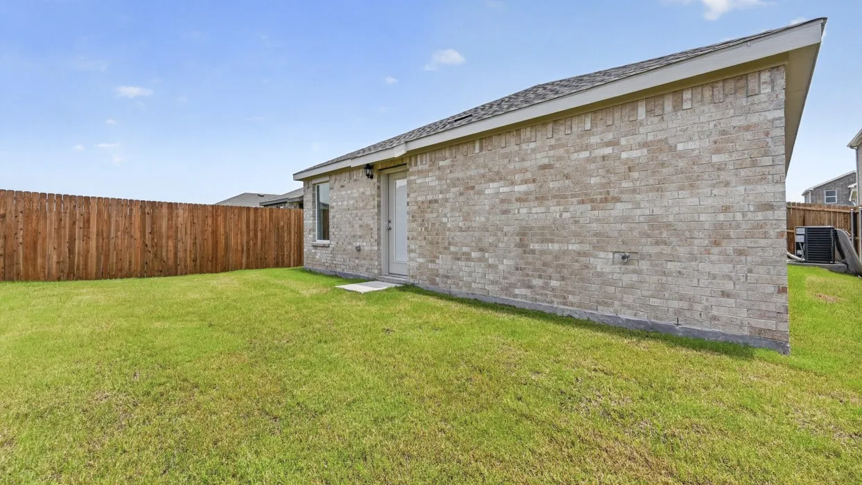 Single Family Residence For Sale in Collin County , 1812 Potomac Lane, Blue Ridge, Texas 75424, 4 Bedroom, 2 Bathroom, 2 Garage spaces, 1,648 Sqft, built in 2026, New Construction - Incomplete, mls#21183554, Real Estate Agent in Blue Ridge, Homes For Sale in Collin county, Homes For Sale in Blue Ridge, Realtor in Blue Ridge Texas, Real Estate Brokerage Independent Realty Texas, Luminita Cordes Realtor