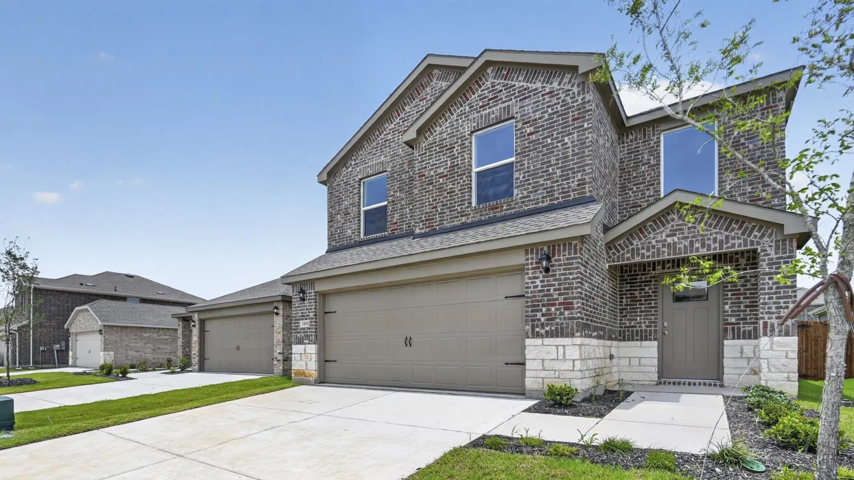 Single Family Residence For Sale in Collin County , 1808 Potomac Lane, Blue Ridge, Texas 75424, 3 Bedroom, 3 Bathroom, 2 Garage spaces, 1,532 Sqft, built in 2026, New Construction - Incomplete, mls#21183600, Real Estate Agent in Blue Ridge, Homes For Sale in Collin county, Homes For Sale in Blue Ridge, Realtor in Blue Ridge Texas, Real Estate Brokerage Independent Realty Texas, Luminita Cordes Realtor