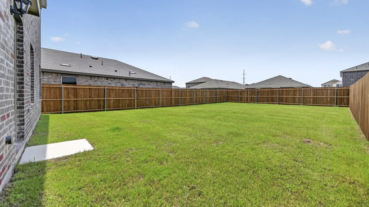 Single Family Residence For Sale in Collin County , 1808 Potomac Lane, Blue Ridge, Texas 75424, 3 Bedroom, 3 Bathroom, 2 Garage spaces, 1,532 Sqft, built in 2026, New Construction - Incomplete, mls#21183600, Real Estate Agent in Blue Ridge, Homes For Sale in Collin county, Homes For Sale in Blue Ridge, Realtor in Blue Ridge Texas, Real Estate Brokerage Independent Realty Texas, Luminita Cordes Realtor