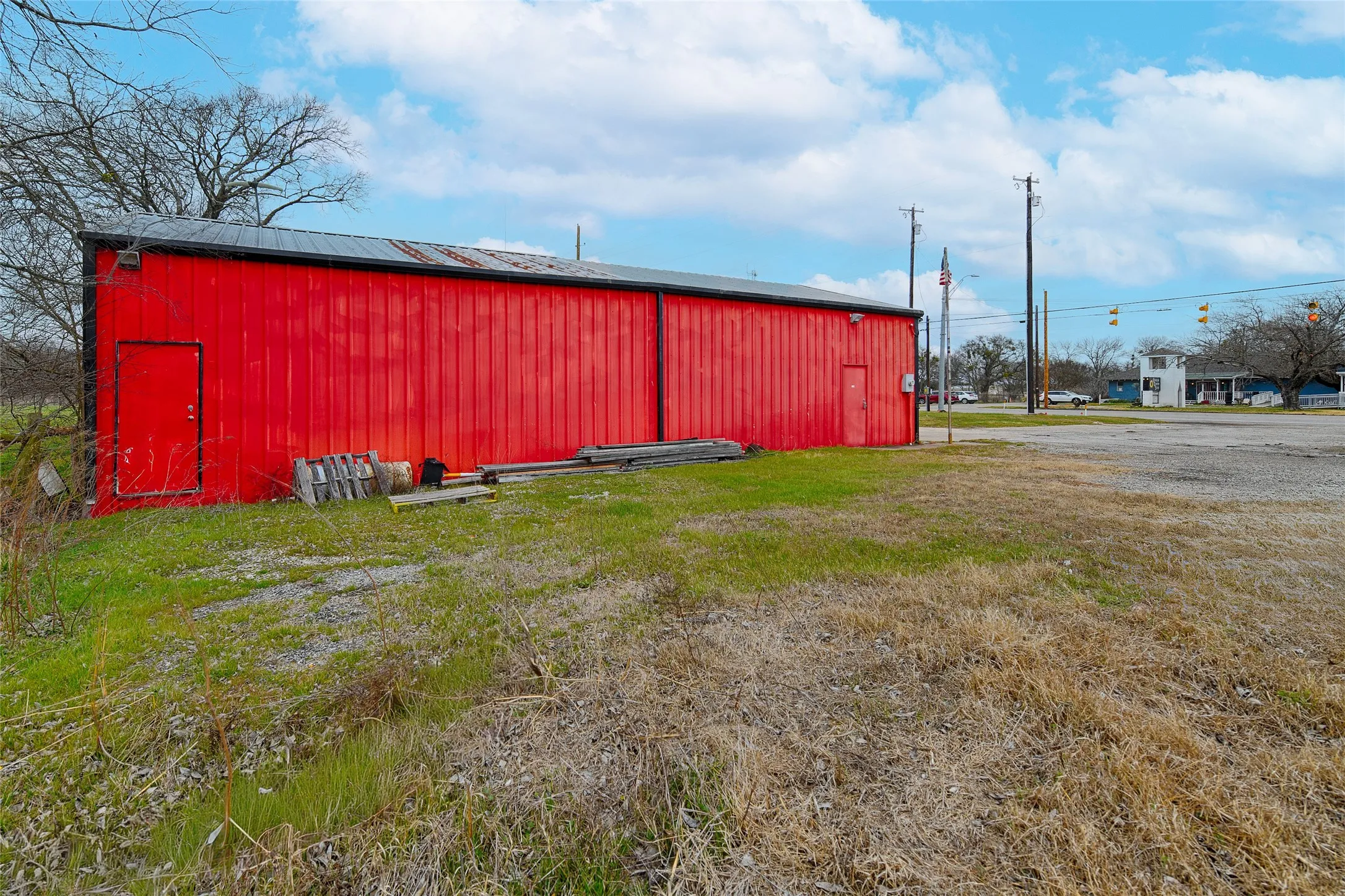 Warehouse For Sale in Rockwall County , 1250 State Highway 205, Mclendon Chisholm, Texas 75032, 0, 0, Garage spaces, 0 Sqft, built in 1974, Preowned, mls#21182968, Real Estate Agent in Mclendon Chisholm, Homes For Sale in Rockwall county, Homes For Sale in Mclendon Chisholm, Realtor in Mclendon Chisholm Texas, Real Estate Brokerage Independent Realty Texas, Luminita Cordes Realtor