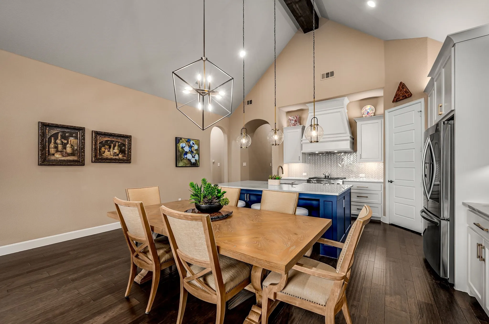 Single Family Residence For Sale in Denton County , 3025 Warrington, The Colony, Texas 75056, 4 Bedroom, 3 Bathroom, 2 Garage spaces, 2,474 Sqft, built in 2022, Preowned, mls#21165848, Real Estate Agent in The Colony, Homes For Sale in Denton county, Homes For Sale in The Colony, Realtor in The Colony Texas, Real Estate Brokerage Independent Realty Texas, Luminita Cordes Realtor