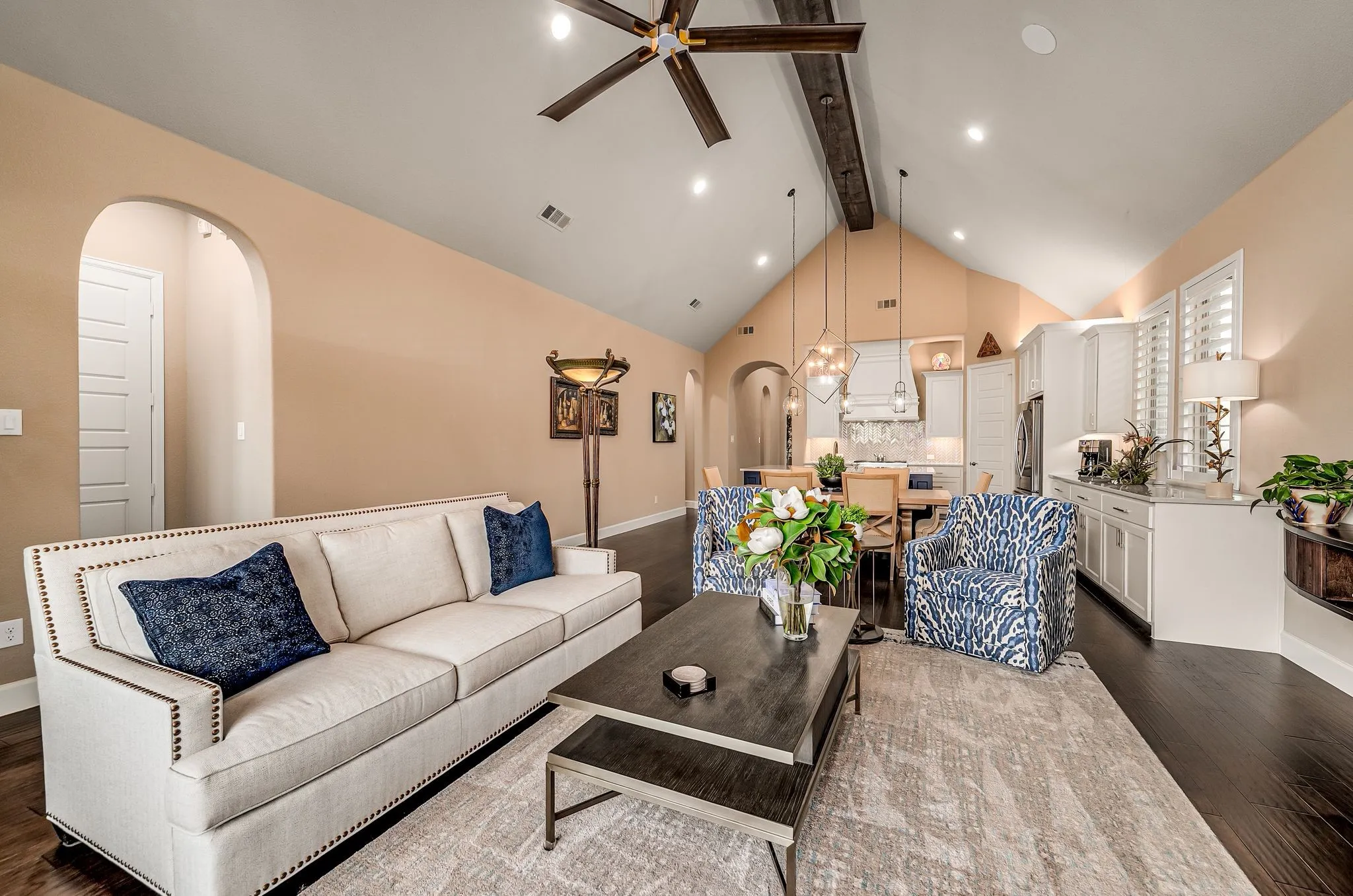 Single Family Residence For Sale in Denton County , 3025 Warrington, The Colony, Texas 75056, 4 Bedroom, 3 Bathroom, 2 Garage spaces, 2,474 Sqft, built in 2022, Preowned, mls#21165848, Real Estate Agent in The Colony, Homes For Sale in Denton county, Homes For Sale in The Colony, Realtor in The Colony Texas, Real Estate Brokerage Independent Realty Texas, Luminita Cordes Realtor