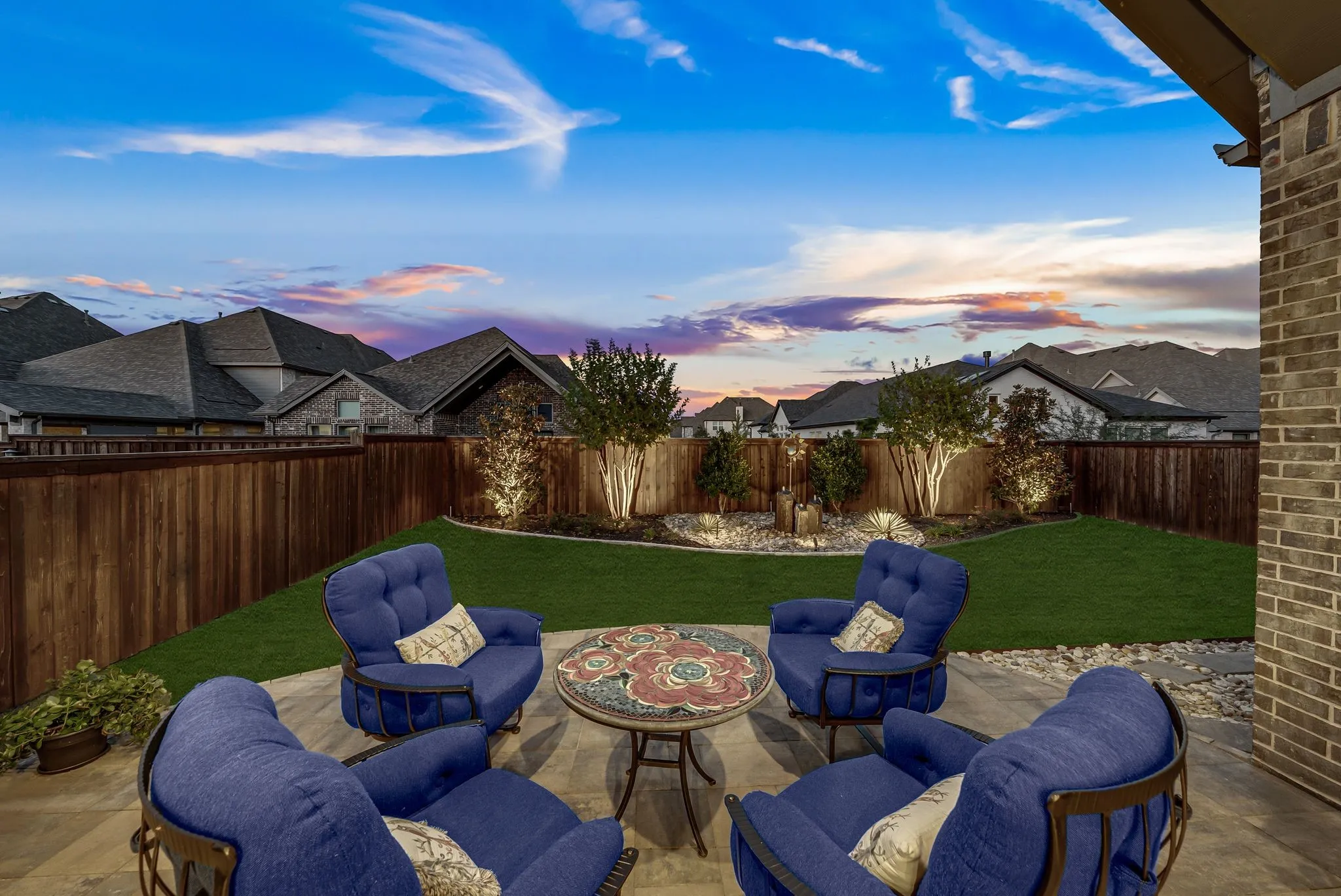 Single Family Residence For Sale in Denton County , 3025 Warrington, The Colony, Texas 75056, 4 Bedroom, 3 Bathroom, 2 Garage spaces, 2,474 Sqft, built in 2022, Preowned, mls#21165848, Real Estate Agent in The Colony, Homes For Sale in Denton county, Homes For Sale in The Colony, Realtor in The Colony Texas, Real Estate Brokerage Independent Realty Texas, Luminita Cordes Realtor