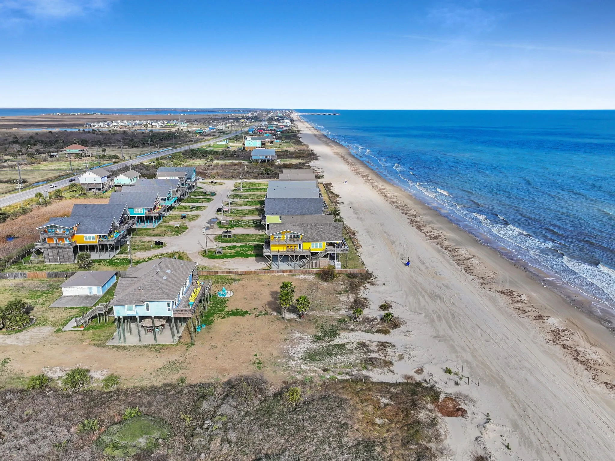 Single Family Residence For Sale in Galveston County , 1120 Alex Drive, Gilchrist, Texas 77617, 5 Bedroom, 5 Bathroom, Garage spaces, 2,533 Sqft, built in 2020, mls#21180946, Real Estate Agent in Gilchrist, Homes For Sale in Galveston county, Homes For Sale in Gilchrist, Realtor in Gilchrist Texas, Real Estate Brokerage Independent Realty Texas, Luminita Cordes Realtor