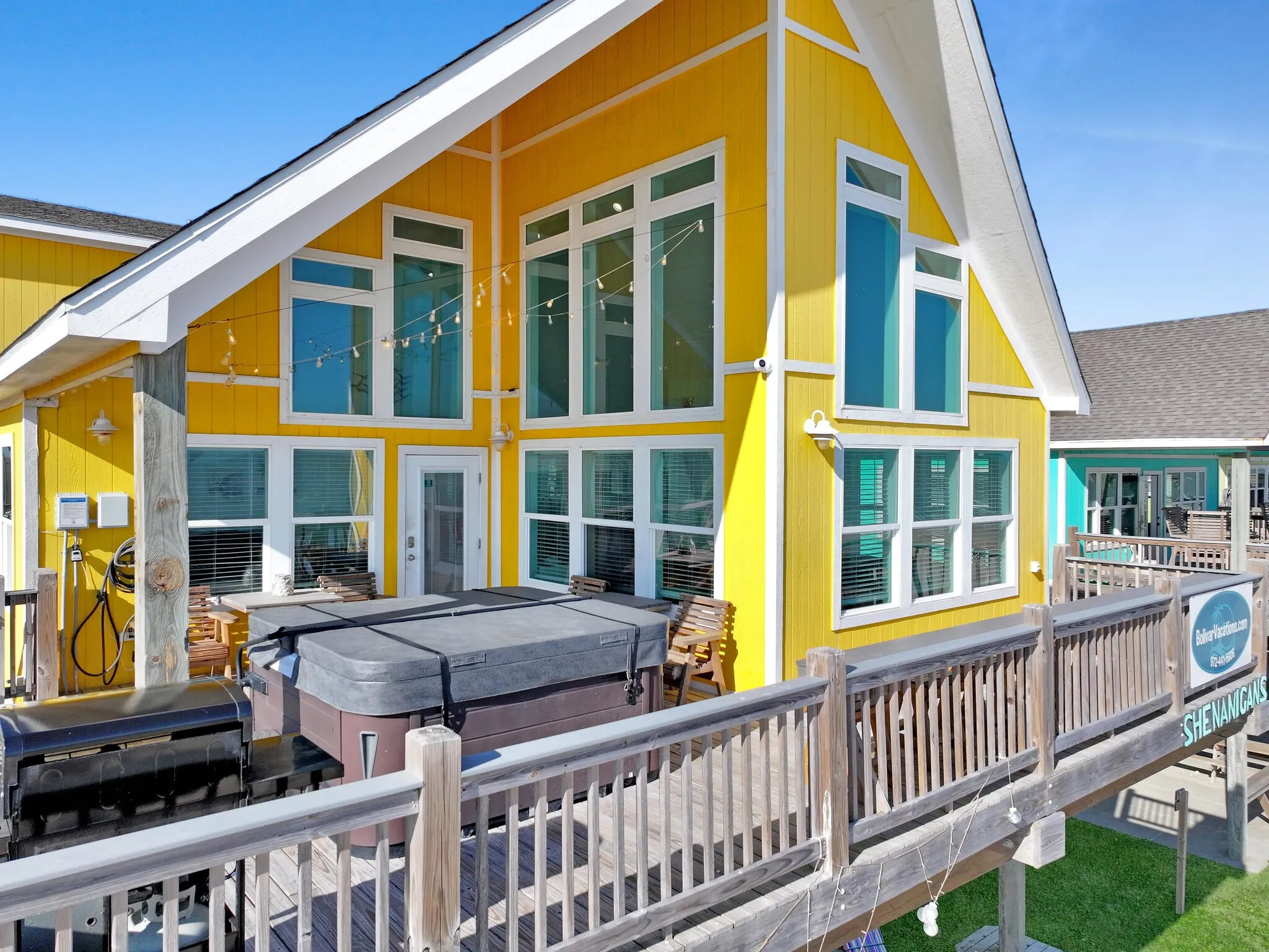 Single Family Residence For Sale in Galveston County , 1120 Alex Drive, Gilchrist, Texas 77617, 5 Bedroom, 5 Bathroom, Garage spaces, 2,533 Sqft, built in 2020, mls#21180946, Real Estate Agent in Gilchrist, Homes For Sale in Galveston county, Homes For Sale in Gilchrist, Realtor in Gilchrist Texas, Real Estate Brokerage Independent Realty Texas, Luminita Cordes Realtor