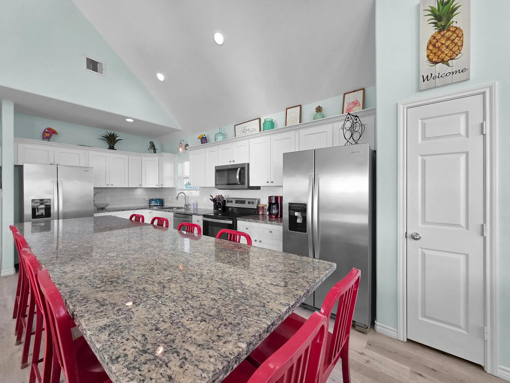 Single Family Residence For Sale in Galveston County , 1120 Alex Drive, Gilchrist, Texas 77617, 5 Bedroom, 5 Bathroom, Garage spaces, 2,533 Sqft, built in 2020, mls#21180946, Real Estate Agent in Gilchrist, Homes For Sale in Galveston county, Homes For Sale in Gilchrist, Realtor in Gilchrist Texas, Real Estate Brokerage Independent Realty Texas, Luminita Cordes Realtor