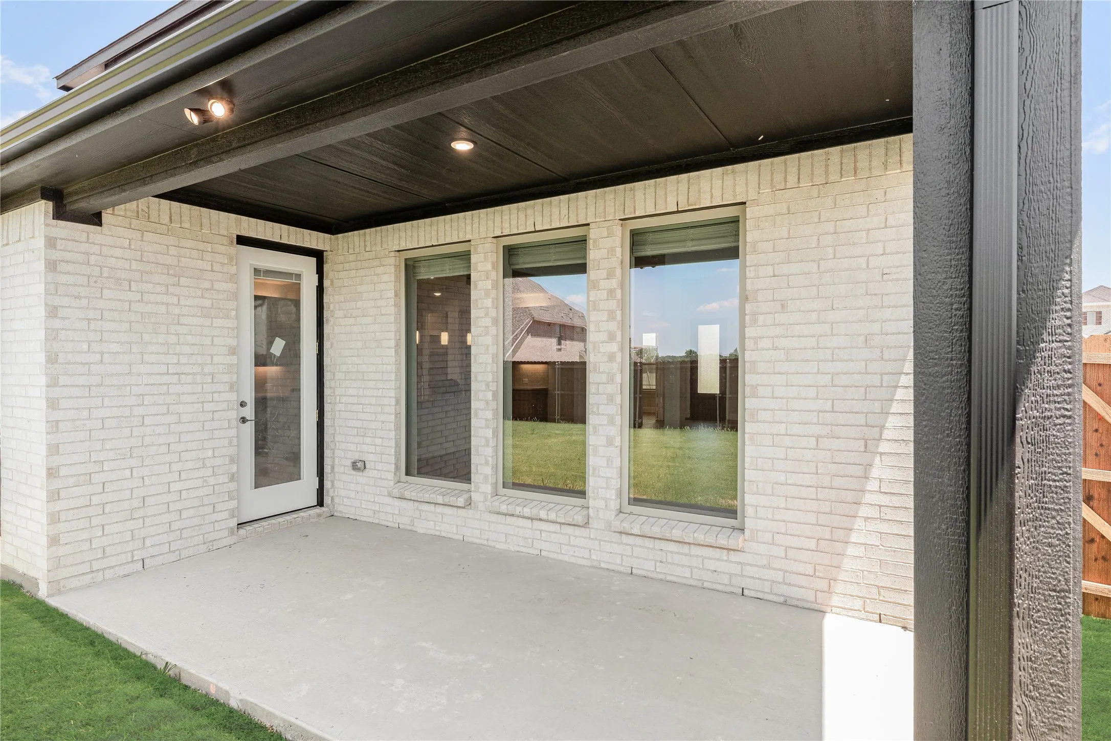Single Family Residence For Sale in Denton County , 1133 Hitching Post Way, Oak Point, Texas 75068, 5 Bedrooms, 4 Bathrooms, 2 Garage spaces, 3,695 Sqft, built in 2026, New Construction - Incomplete, Price $591,000, mls#21183775, Real Estate Agent in Oak Point, Homes For Sale in Denton county, Homes For Sale in Oak Point, Realtor in Oak Point Texas, Real Estate Brokerage Independent Realty Texas, Luminita Cordes Realtor