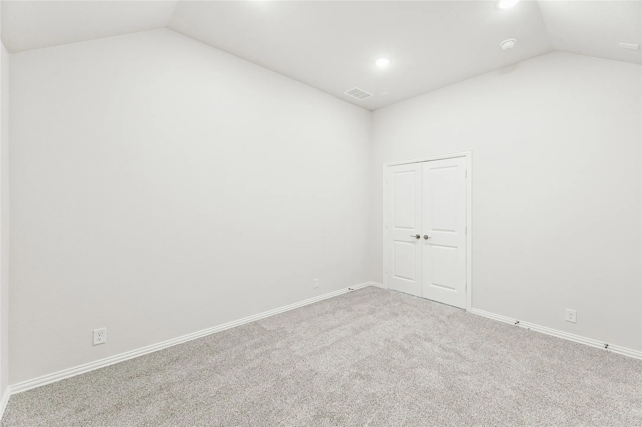 Single Family Residence For Sale in Denton County , 1133 Hitching Post Way, Oak Point, Texas 75068, 5 Bedrooms, 4 Bathrooms, 2 Garage spaces, 3,695 Sqft, built in 2026, New Construction - Incomplete, Price $591,000, mls#21183775, Real Estate Agent in Oak Point, Homes For Sale in Denton county, Homes For Sale in Oak Point, Realtor in Oak Point Texas, Real Estate Brokerage Independent Realty Texas, Luminita Cordes Realtor