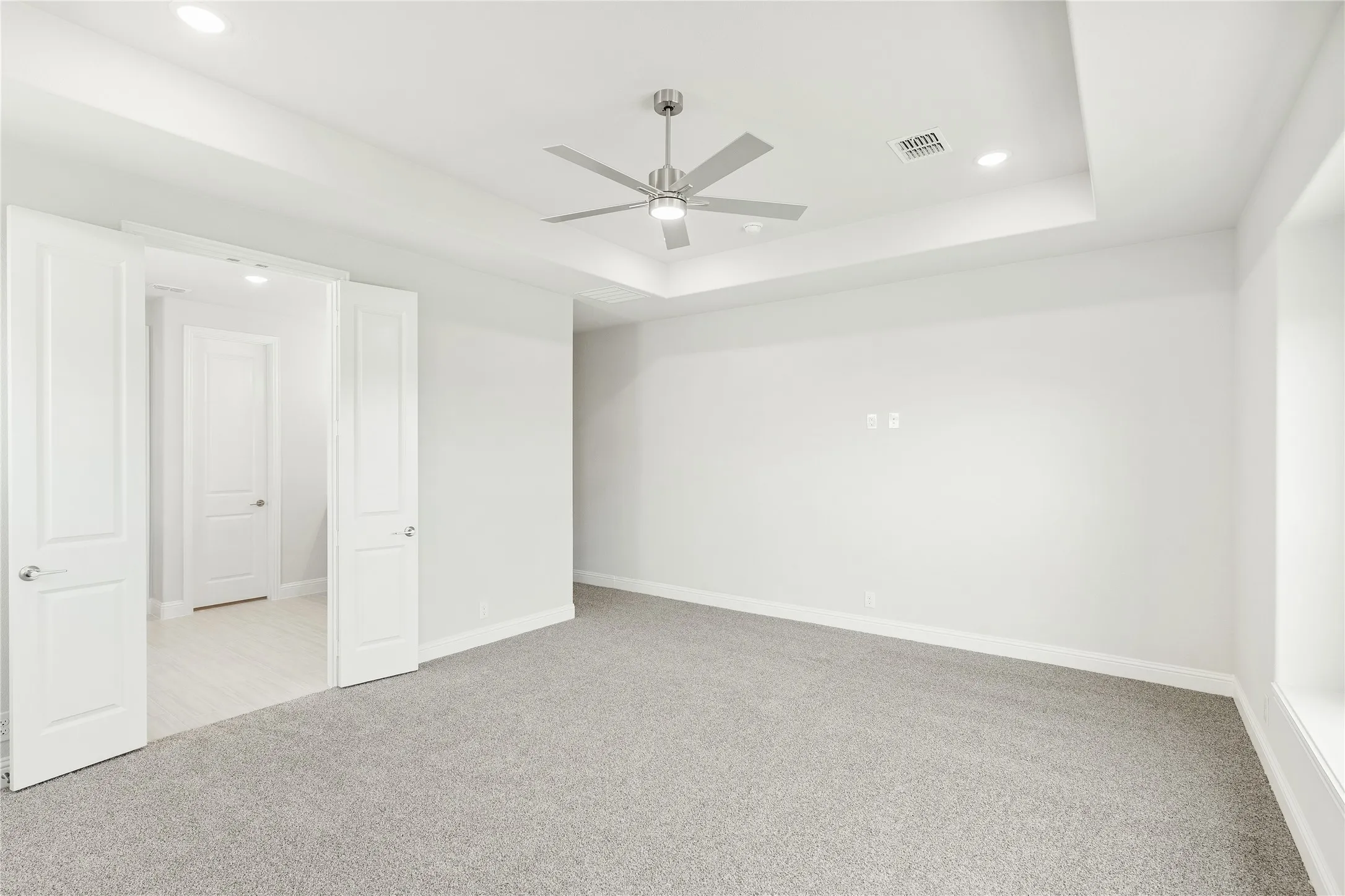 Single Family Residence For Sale in Denton County , 1133 Hitching Post Way, Oak Point, Texas 75068, 5 Bedrooms, 4 Bathrooms, 2 Garage spaces, 3,695 Sqft, built in 2026, New Construction - Incomplete, Price $591,000, mls#21183775, Real Estate Agent in Oak Point, Homes For Sale in Denton county, Homes For Sale in Oak Point, Realtor in Oak Point Texas, Real Estate Brokerage Independent Realty Texas, Luminita Cordes Realtor