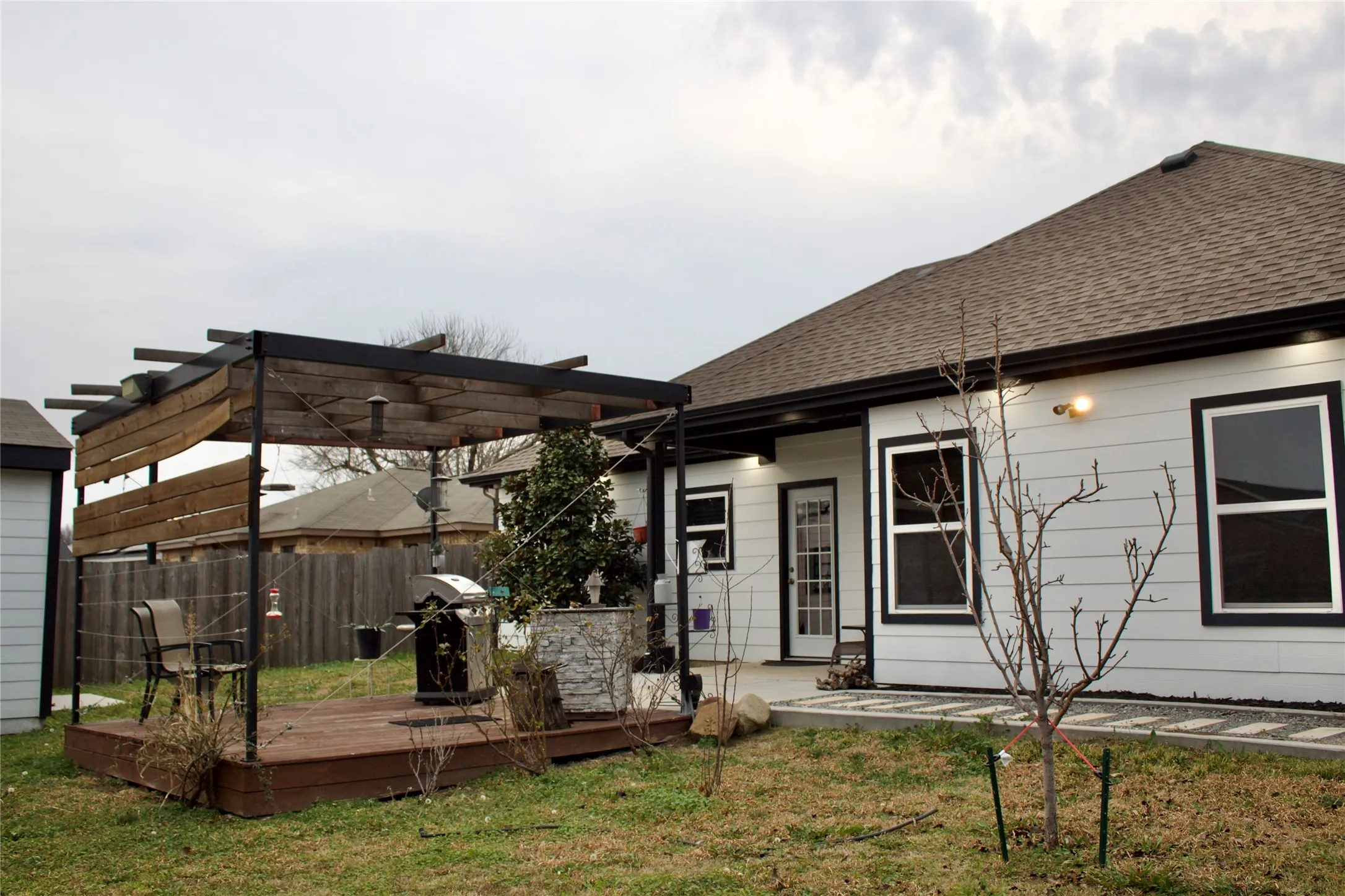 Single Family Residence For Sale in Hunt County , 1711 Fred Street, Greenville, Texas 75401, 3 Bedroom, 2 Bathroom, 2 Garage spaces, 1,331 Sqft, built in 2017, mls#21173023, Real Estate Agent in Greenville, Homes For Sale in Hunt county, Homes For Sale in Greenville, Realtor in Greenville Texas, Real Estate Brokerage Independent Realty Texas, Luminita Cordes Realtor