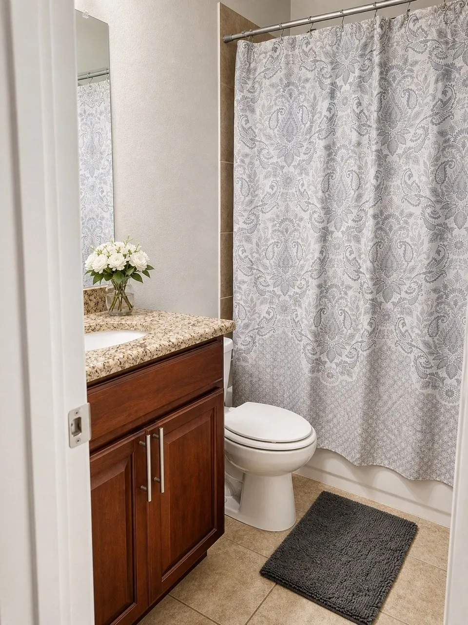 Single Family Residence For Sale in Hunt County , 1711 Fred Street, Greenville, Texas 75401, 3 Bedroom, 2 Bathroom, 2 Garage spaces, 1,331 Sqft, built in 2017, mls#21173023, Real Estate Agent in Greenville, Homes For Sale in Hunt county, Homes For Sale in Greenville, Realtor in Greenville Texas, Real Estate Brokerage Independent Realty Texas, Luminita Cordes Realtor