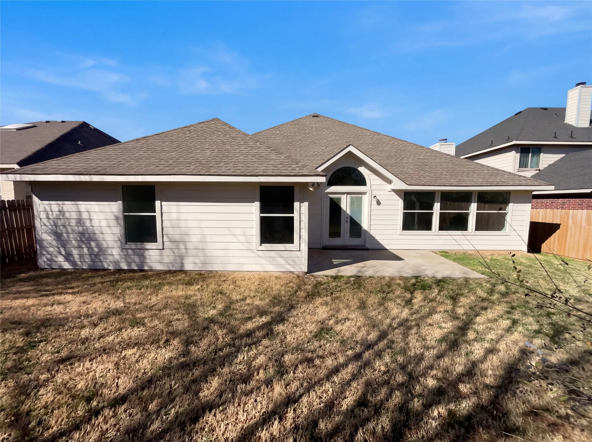 Single Family Residence For Sale in Tarrant County , 8329 Cedarcrest Lane, Fort Worth, Texas 76123, 4 Bedroom, 3 Bathroom, 2 Garage spaces, 2,686 Sqft, built in 2003, Preowned, mls#21183745, Real Estate Agent in Fort Worth, Homes For Sale in Tarrant county, Homes For Sale in Fort Worth, Realtor in Fort Worth Texas, Real Estate Brokerage Independent Realty Texas, Luminita Cordes Realtor