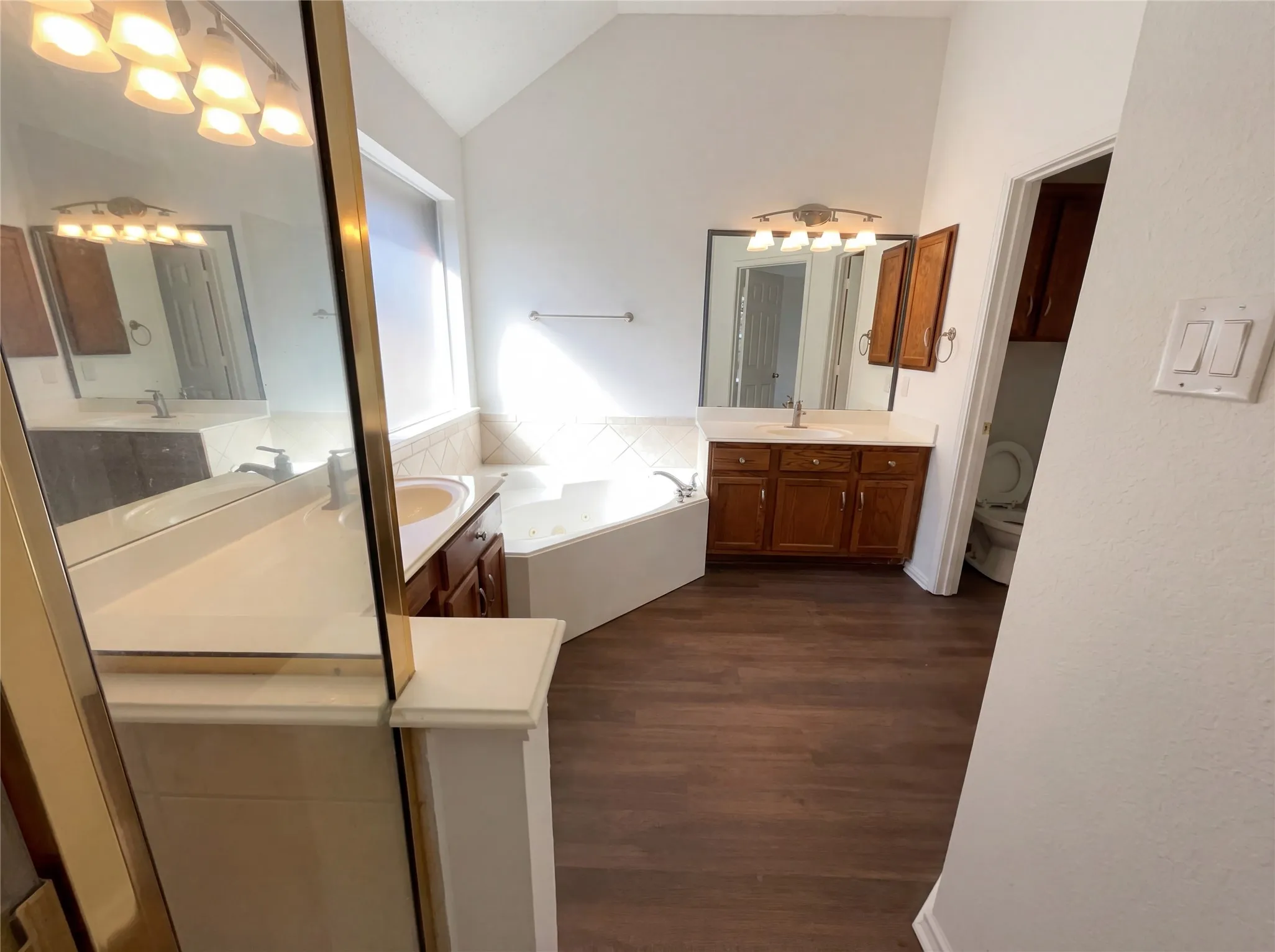 Single Family Residence For Sale in Tarrant County , 8329 Cedarcrest Lane, Fort Worth, Texas 76123, 4 Bedroom, 3 Bathroom, 2 Garage spaces, 2,686 Sqft, built in 2003, Preowned, mls#21183745, Real Estate Agent in Fort Worth, Homes For Sale in Tarrant county, Homes For Sale in Fort Worth, Realtor in Fort Worth Texas, Real Estate Brokerage Independent Realty Texas, Luminita Cordes Realtor
