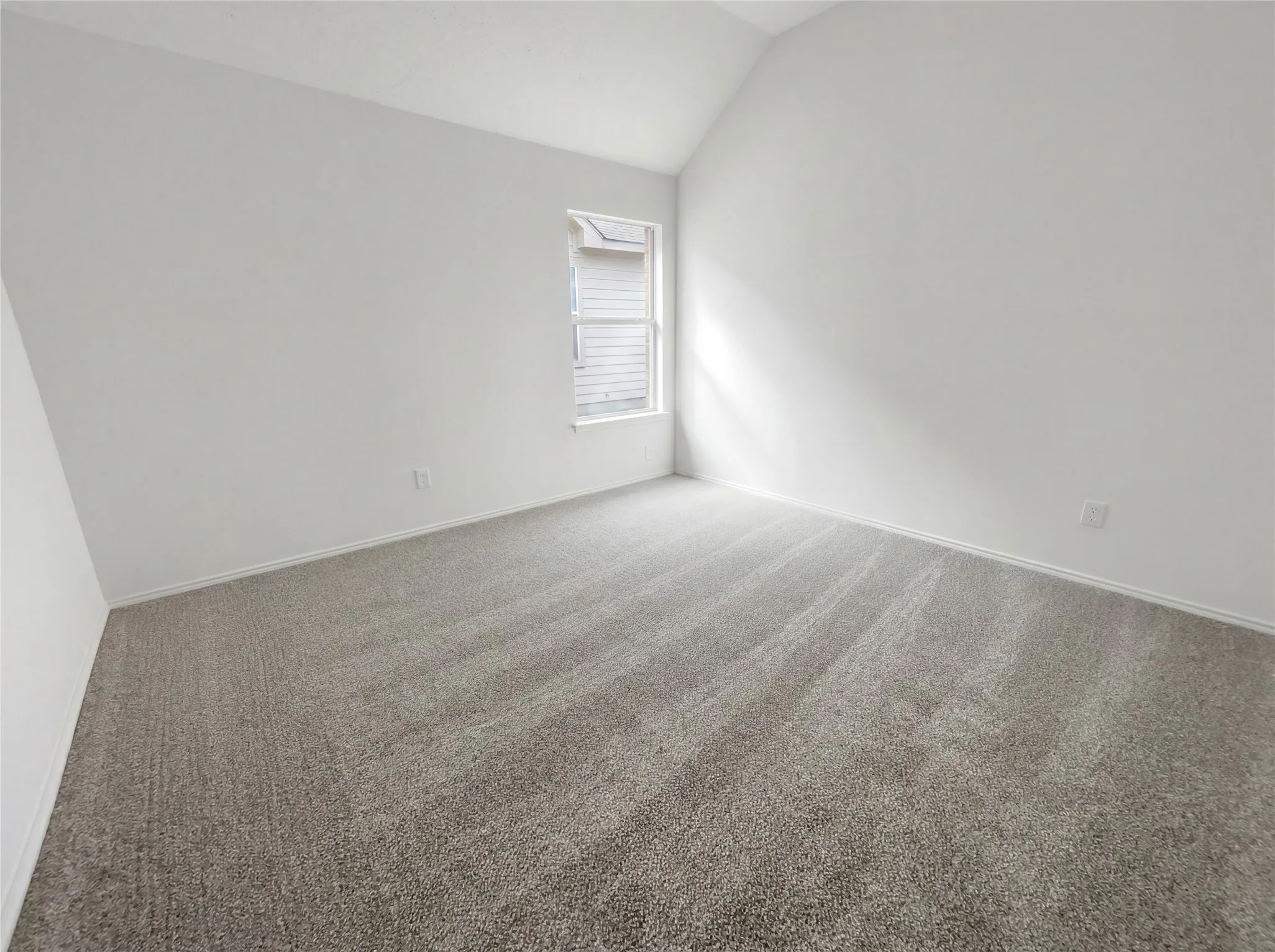 Single Family Residence For Sale in Tarrant County , 8329 Cedarcrest Lane, Fort Worth, Texas 76123, 4 Bedroom, 3 Bathroom, 2 Garage spaces, 2,686 Sqft, built in 2003, Preowned, mls#21183745, Real Estate Agent in Fort Worth, Homes For Sale in Tarrant county, Homes For Sale in Fort Worth, Realtor in Fort Worth Texas, Real Estate Brokerage Independent Realty Texas, Luminita Cordes Realtor