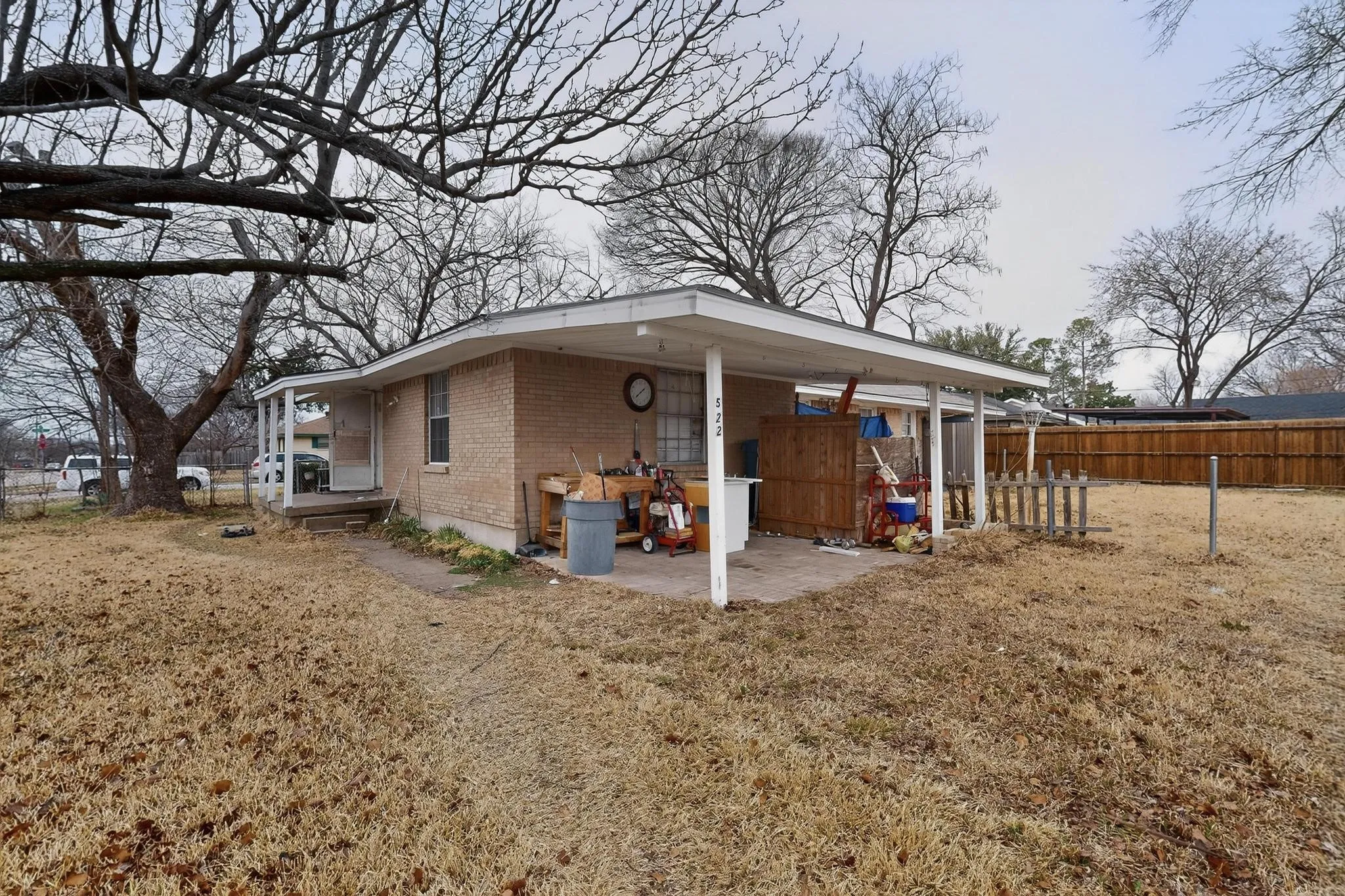 Single Family Residence For Sale in Dallas County , 522 Phillip Street, Mesquite, Texas 75149, 5 Bedroom, 4 Bathroom, Garage spaces, 1,746 Sqft, built in 1954, Preowned, mls#21180309, Real Estate Agent in Mesquite, Homes For Sale in Dallas county, Homes For Sale in Mesquite, Realtor in Mesquite Texas, Real Estate Brokerage Independent Realty Texas, Luminita Cordes Realtor