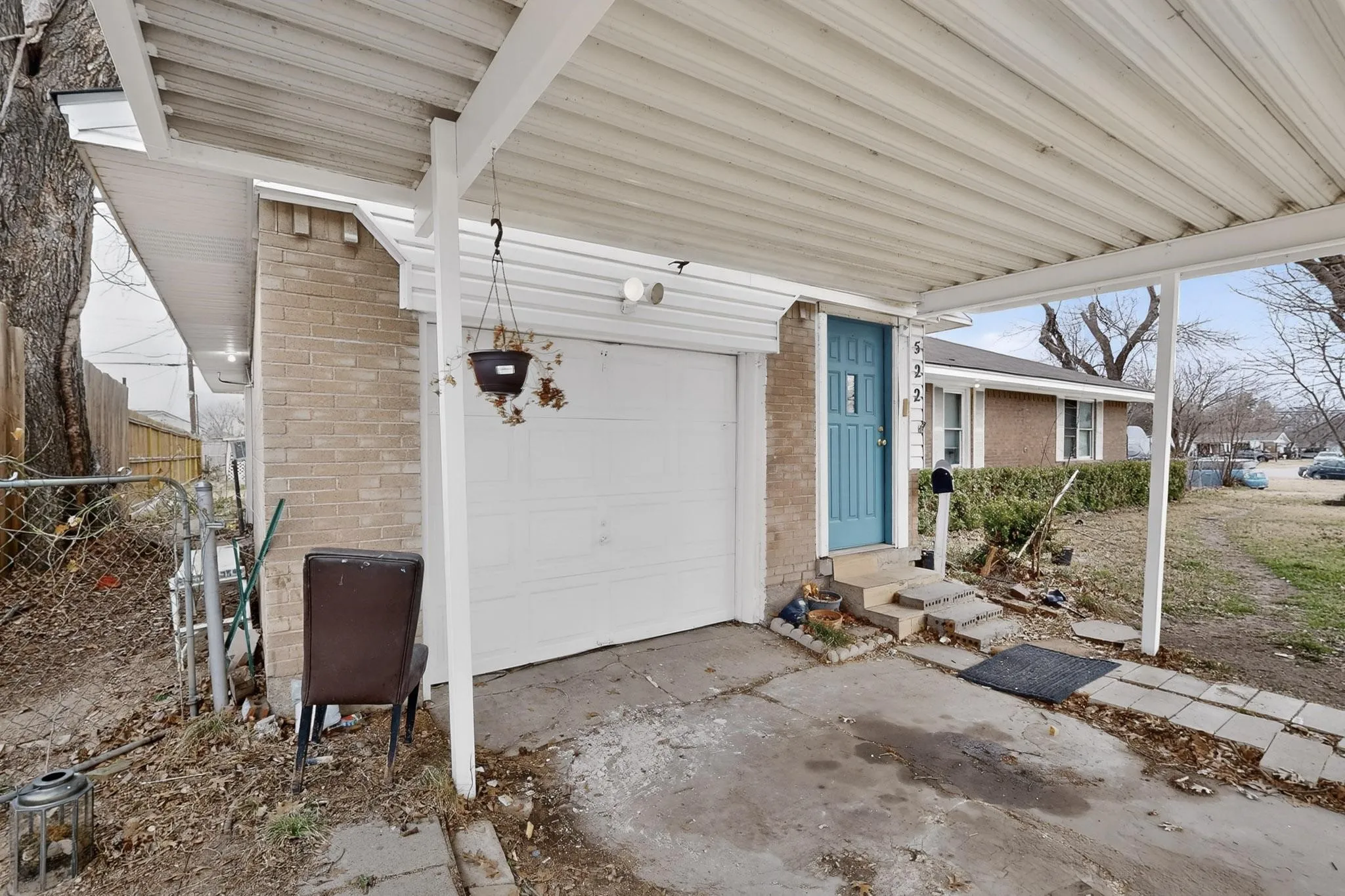 Single Family Residence For Sale in Dallas County , 522 Phillip Street, Mesquite, Texas 75149, 5 Bedroom, 4 Bathroom, Garage spaces, 1,746 Sqft, built in 1954, Preowned, mls#21180309, Real Estate Agent in Mesquite, Homes For Sale in Dallas county, Homes For Sale in Mesquite, Realtor in Mesquite Texas, Real Estate Brokerage Independent Realty Texas, Luminita Cordes Realtor