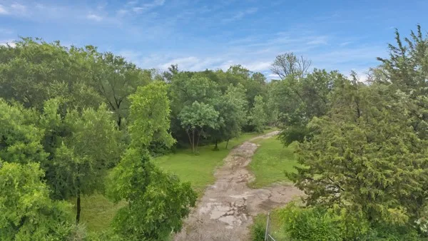 Unimproved Land For Sale in Dallas County , 6606 Bonnie View Road, Dallas, Texas 75241, 0, 0, Garage spaces, 0 Sqft, built in 0, Price $220,000, mls#21177166, Real Estate Agent in Dallas, Homes For Sale in Dallas county, Homes For Sale in Dallas, Realtor in Dallas Texas, Real Estate Brokerage Independent Realty Texas, Luminita Cordes Realtor