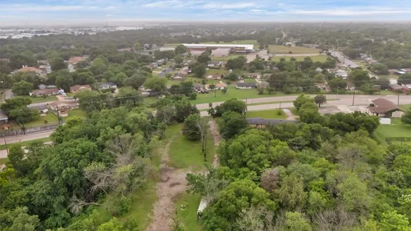 Unimproved Land For Sale in Dallas County , 6606 Bonnie View Road, Dallas, Texas 75241, 0, 0, Garage spaces, 0 Sqft, built in 0, Price $220,000, mls#21177166, Real Estate Agent in Dallas, Homes For Sale in Dallas county, Homes For Sale in Dallas, Realtor in Dallas Texas, Real Estate Brokerage Independent Realty Texas, Luminita Cordes Realtor