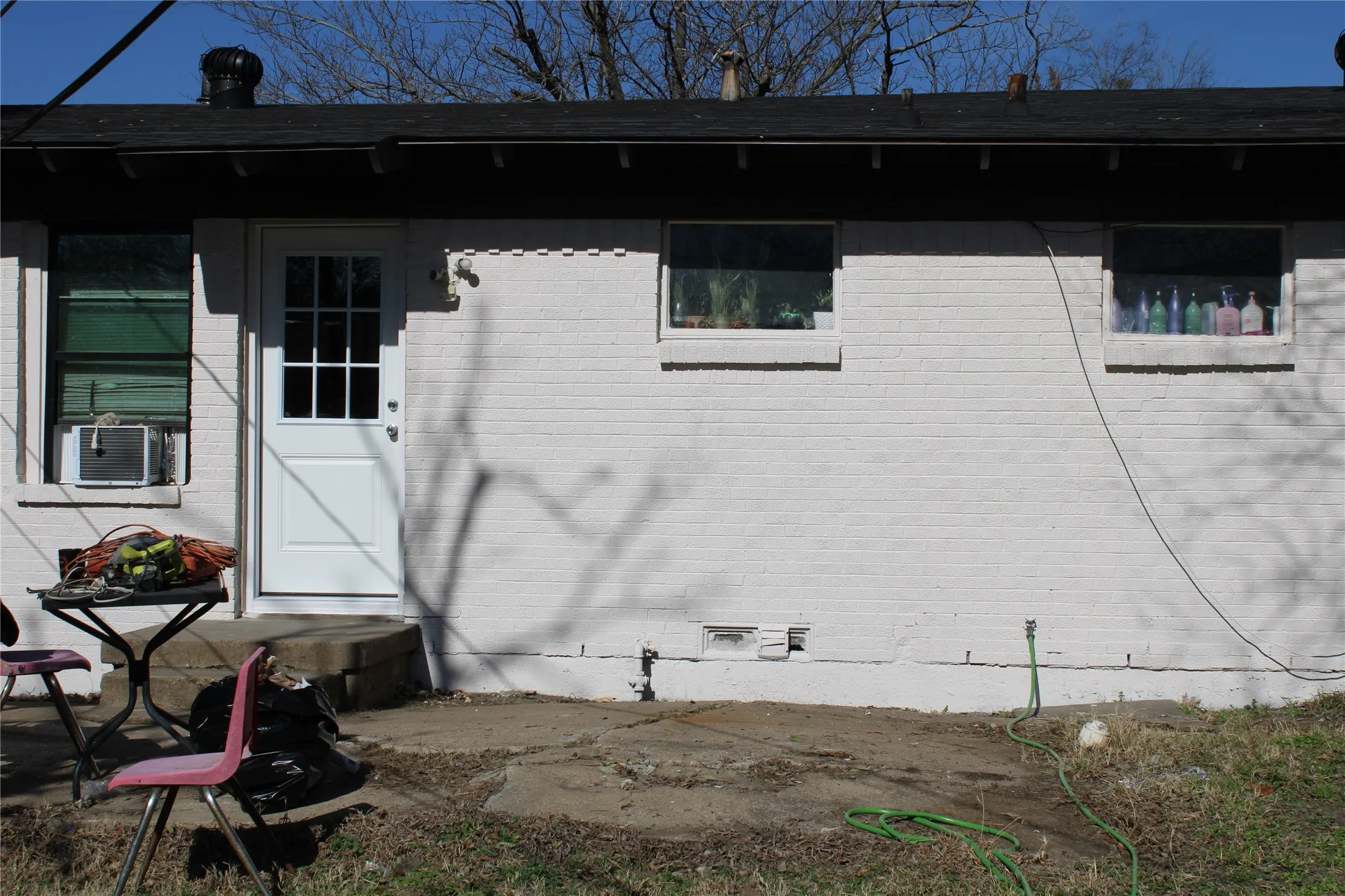 Single Family Residence For Sale in Dallas County , 1620 Hillcrest Street, Mesquite, Texas 75149, 3 Bedroom, 1 Bathroom, Garage spaces, 965 Sqft, built in 1955, Price $210,000, mls#21184063, Real Estate Agent in Mesquite, Homes For Sale in Dallas county, Homes For Sale in Mesquite, Realtor in Mesquite Texas, Real Estate Brokerage Independent Realty Texas, Luminita Cordes Realtor