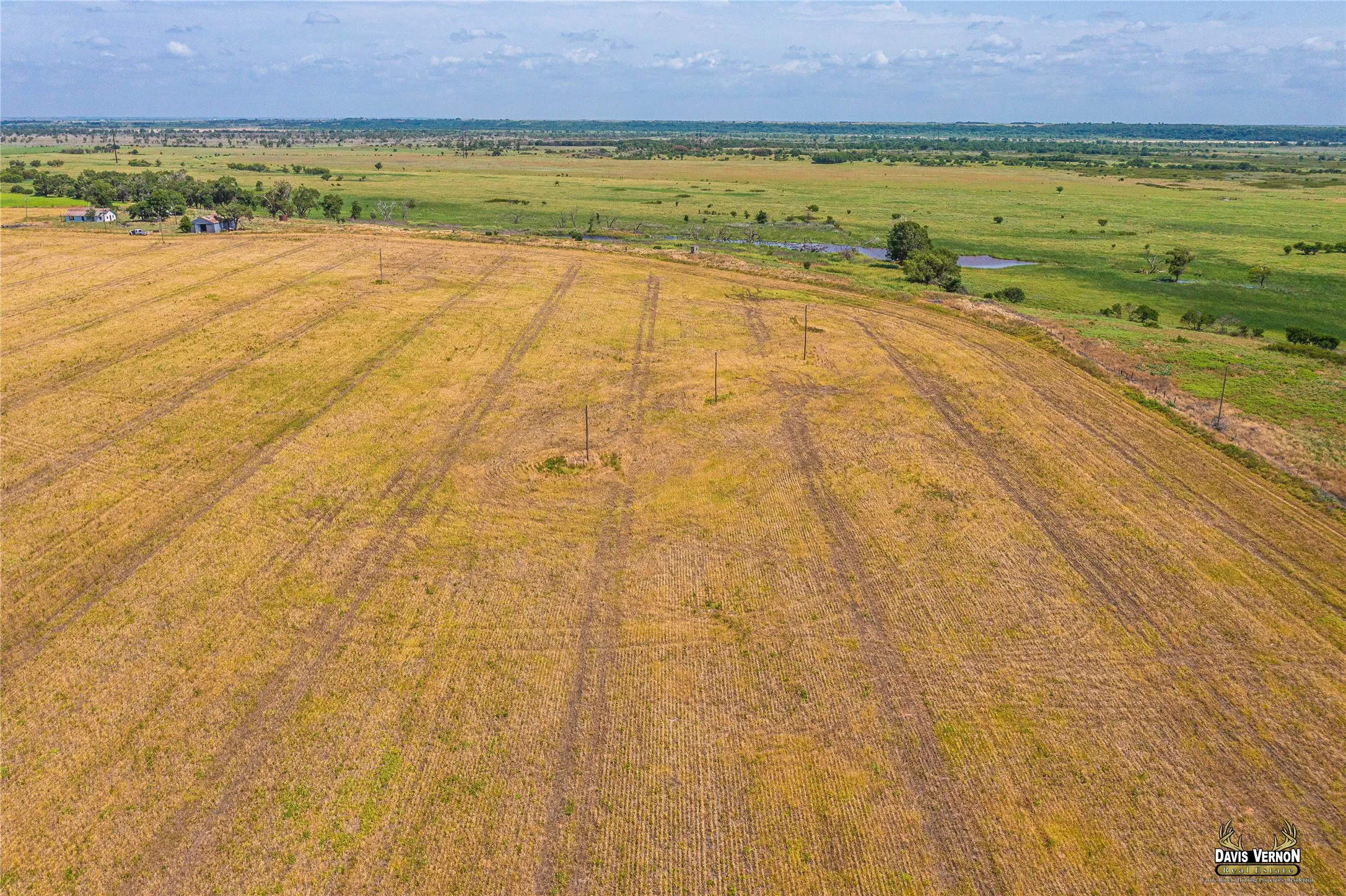 Ranch For Sale in Wilbarger County , 9844 County Road 131 N, Harrold, Texas 76364, 0, 0, Garage spaces, 0 Sqft, built in 0, Price $512,000, mls#21184067, Real Estate Agent in Harrold, Homes For Sale in Wilbarger county, Homes For Sale in Harrold, Realtor in Harrold Texas, Real Estate Brokerage Independent Realty Texas, Luminita Cordes Realtor