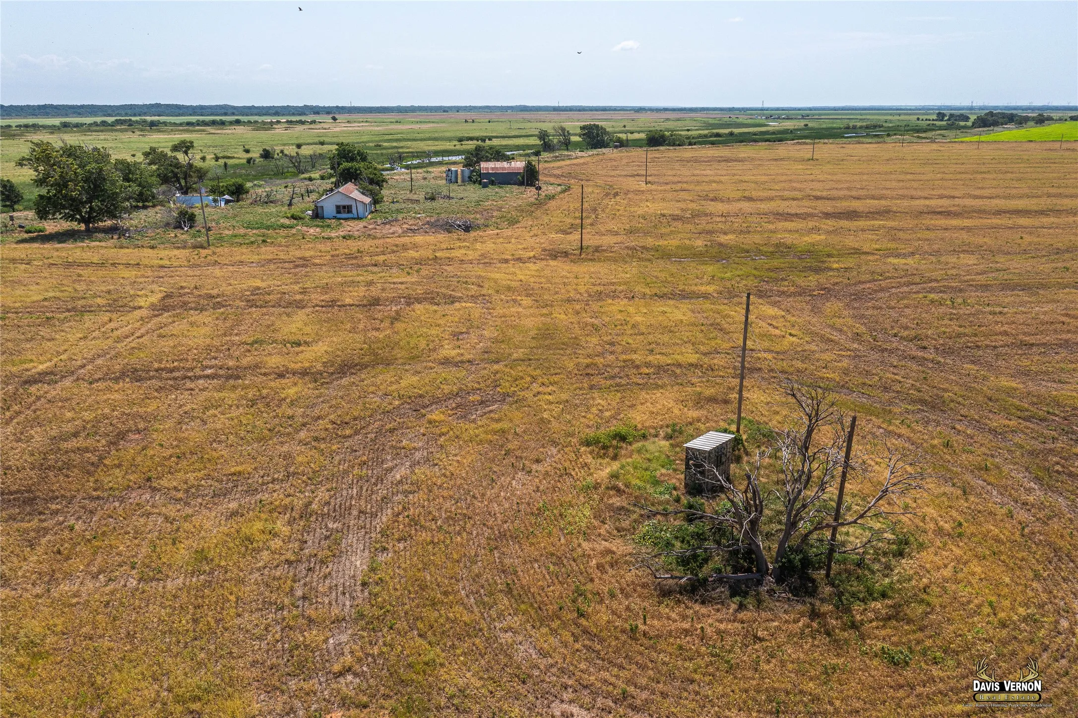 Ranch For Sale in Wilbarger County , 9844 County Road 131 N, Harrold, Texas 76364, 0, 0, Garage spaces, 0 Sqft, built in 0, Price $512,000, mls#21184067, Real Estate Agent in Harrold, Homes For Sale in Wilbarger county, Homes For Sale in Harrold, Realtor in Harrold Texas, Real Estate Brokerage Independent Realty Texas, Luminita Cordes Realtor
