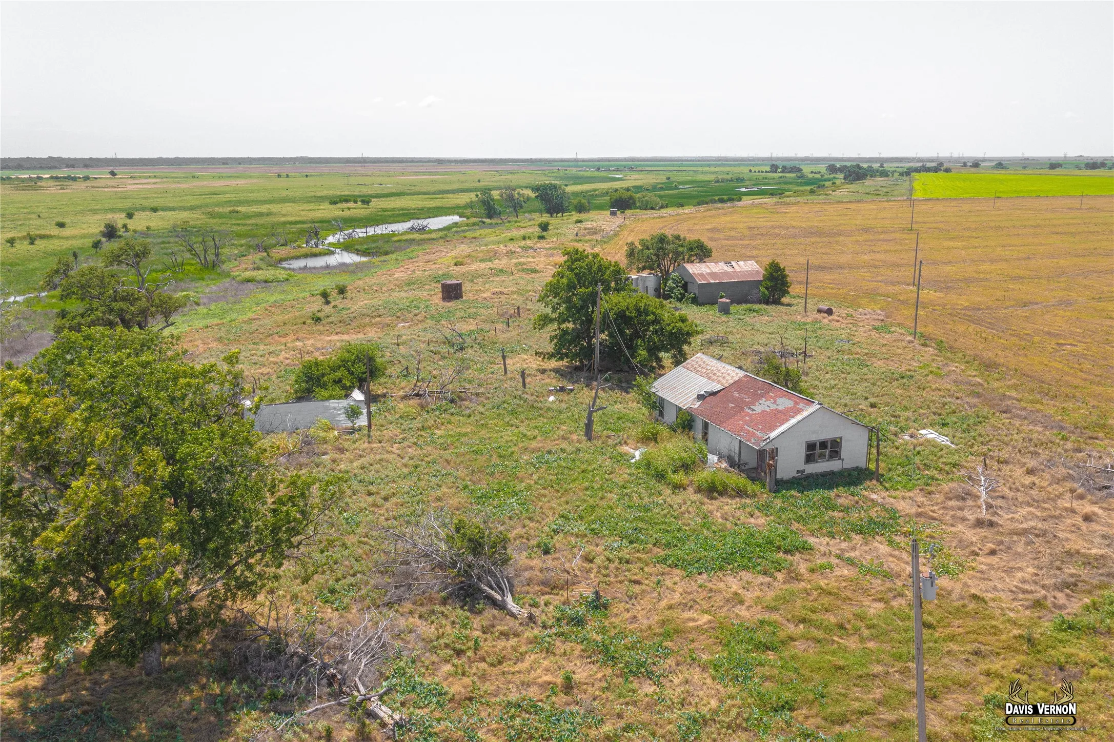 Ranch For Sale in Wilbarger County , 9844 County Road 131 N, Harrold, Texas 76364, 0, 0, Garage spaces, 0 Sqft, built in 0, Price $512,000, mls#21184067, Real Estate Agent in Harrold, Homes For Sale in Wilbarger county, Homes For Sale in Harrold, Realtor in Harrold Texas, Real Estate Brokerage Independent Realty Texas, Luminita Cordes Realtor