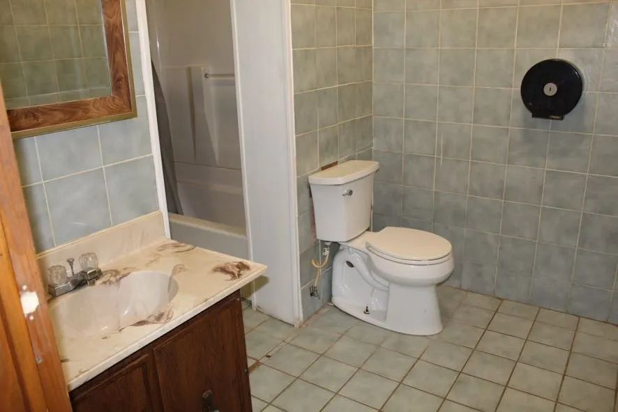Bathroom in Unit B
