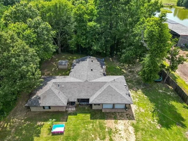 Single Family Residence For Sale in Cass County , 2585 Fm 250 N, Hughes Springs, Texas 75656, 5 Bedroom, 3 Bathroom, 2 Garage spaces, 3,142 Sqft, built in 1966, mls#21181565, Real Estate Agent in Hughes Springs, Homes For Sale in Cass county, Homes For Sale in Hughes Springs, Realtor in Hughes Springs Texas, Real Estate Brokerage Independent Realty Texas, Luminita Cordes Realtor