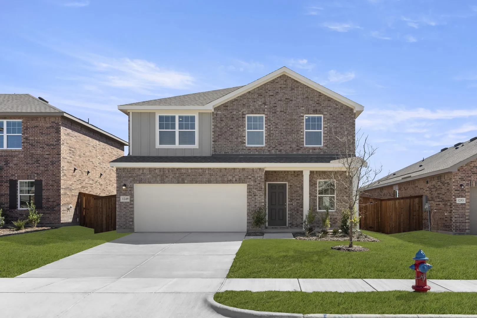 Single Family Residence For Sale in Kaufman County , 1249 Herring Drive, Forney, Texas 75126, 3 Bedroom, 3 Bathroom, 2 Garage spaces, 2,060 Sqft, built in 2025, New Construction - Complete, mls#21184181, Real Estate Agent in Forney, Homes For Sale in Kaufman county, Homes For Sale in Forney, Realtor in Forney Texas, Real Estate Brokerage Independent Realty Texas, Luminita Cordes Realtor