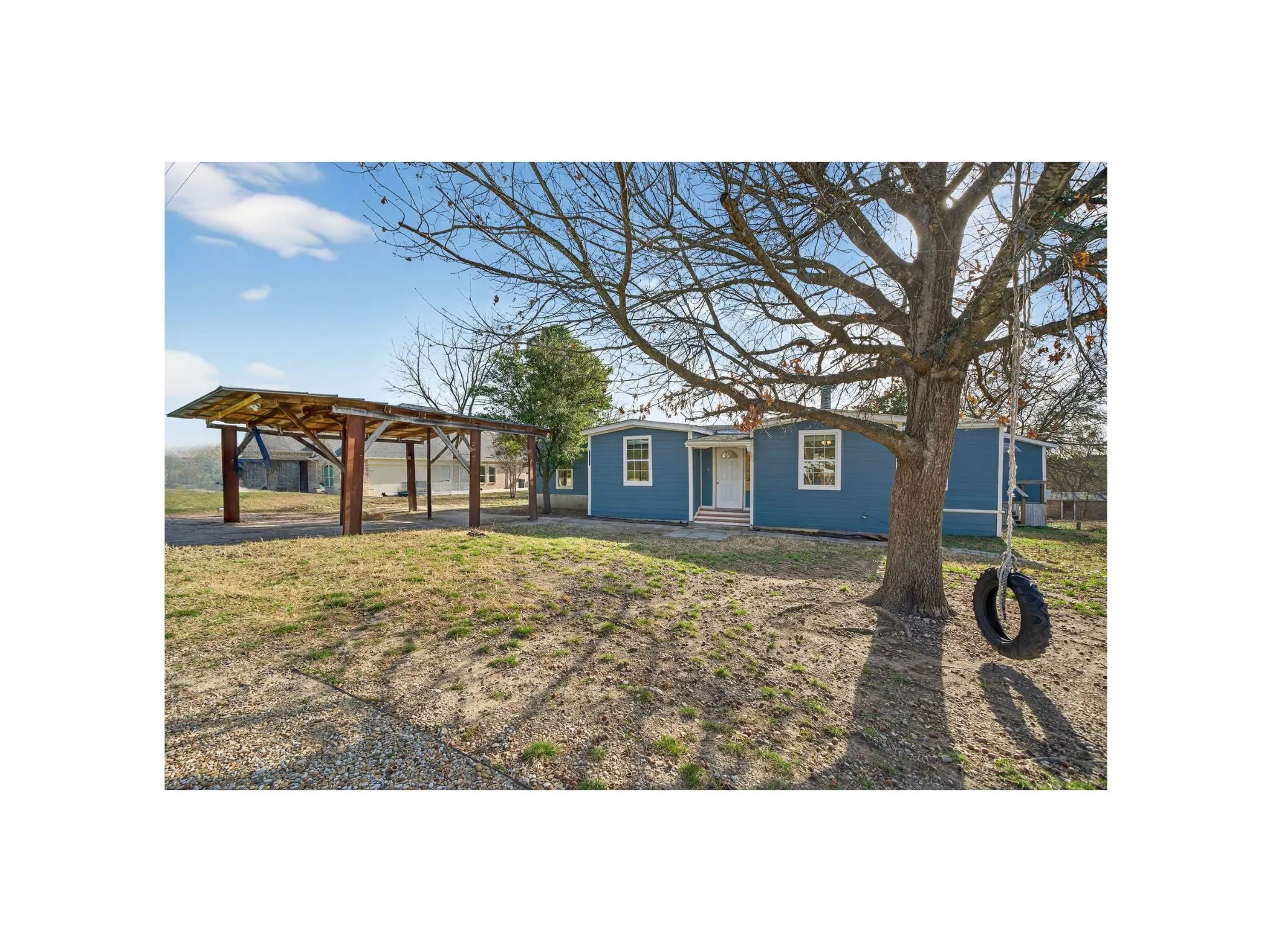 Single Family Residence For Sale in Kaufman County , 17319 Senne Road, Forney, Texas 75126, 5 Bedroom, 2 Bathroom, Garage spaces, 2,660 Sqft, built in 1984, mls#21181978, Real Estate Agent in Forney, Homes For Sale in Kaufman county, Homes For Sale in Forney, Realtor in Forney Texas, Real Estate Brokerage Independent Realty Texas, Luminita Cordes Realtor