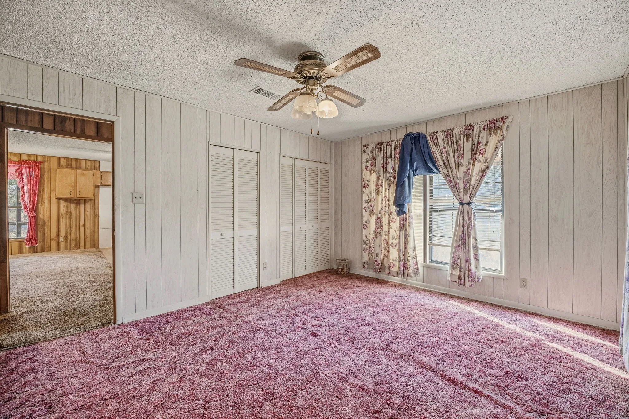 Single Family Residence For Sale in Comanche County , 650 County Road 426, De Leon, Texas 76444, 3 Bedroom, 1 Bathroom, Garage spaces, 2,275 Sqft, built in 1986, mls#21181418, Real Estate Agent in De Leon, Homes For Sale in Comanche county, Homes For Sale in De Leon, Realtor in De Leon Texas, Real Estate Brokerage Independent Realty Texas, Luminita Cordes Realtor