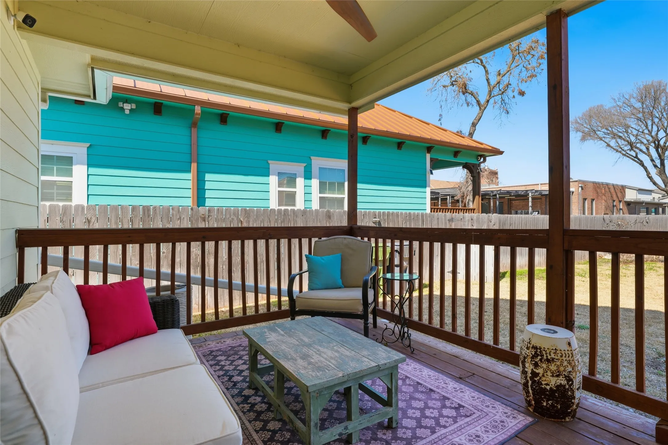 Single Family Residence For Sale in Mc Lennan County , 708 S 9th Street, Waco, Texas 76706, 2 Bedroom, 3 Bathroom, Garage spaces, 1,088 Sqft, built in 1912, mls#21183828, Real Estate Agent in Waco, Homes For Sale in Mc Lennan county, Homes For Sale in Waco, Realtor in Waco Texas, Real Estate Brokerage Independent Realty Texas, Luminita Cordes Realtor