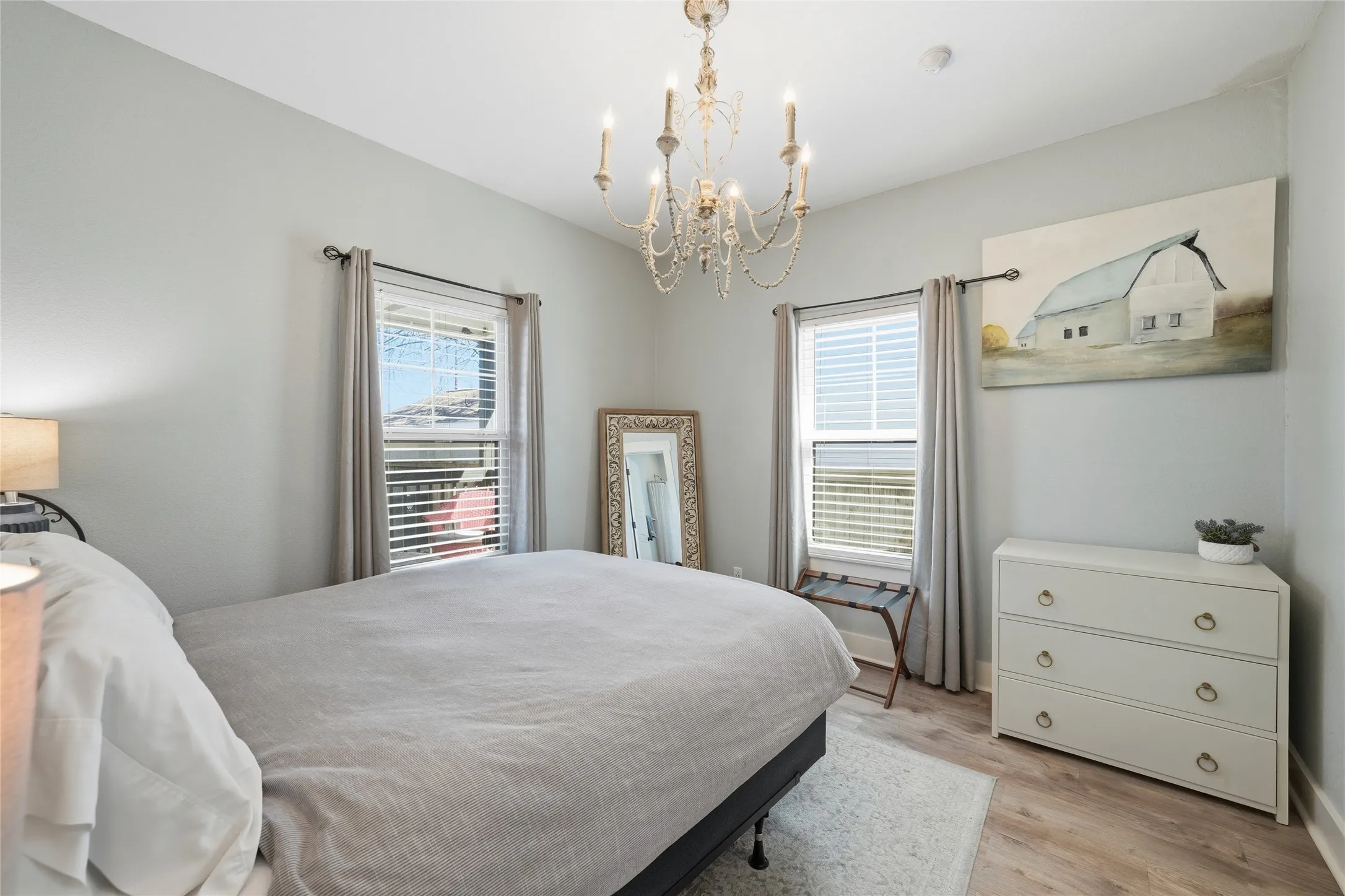 Single Family Residence For Sale in Mc Lennan County , 714 S 9th Street, Waco, Texas 76706, 3 Bedrooms, 4 Bathrooms, Garage spaces, 1,461 Sqft, built in 1912, Price $500,000, mls#21183942, Real Estate Agent in Waco, Homes For Sale in Mc Lennan county, Homes For Sale in Waco, Realtor in Waco Texas, Real Estate Brokerage Independent Realty Texas, Luminita Cordes Realtor