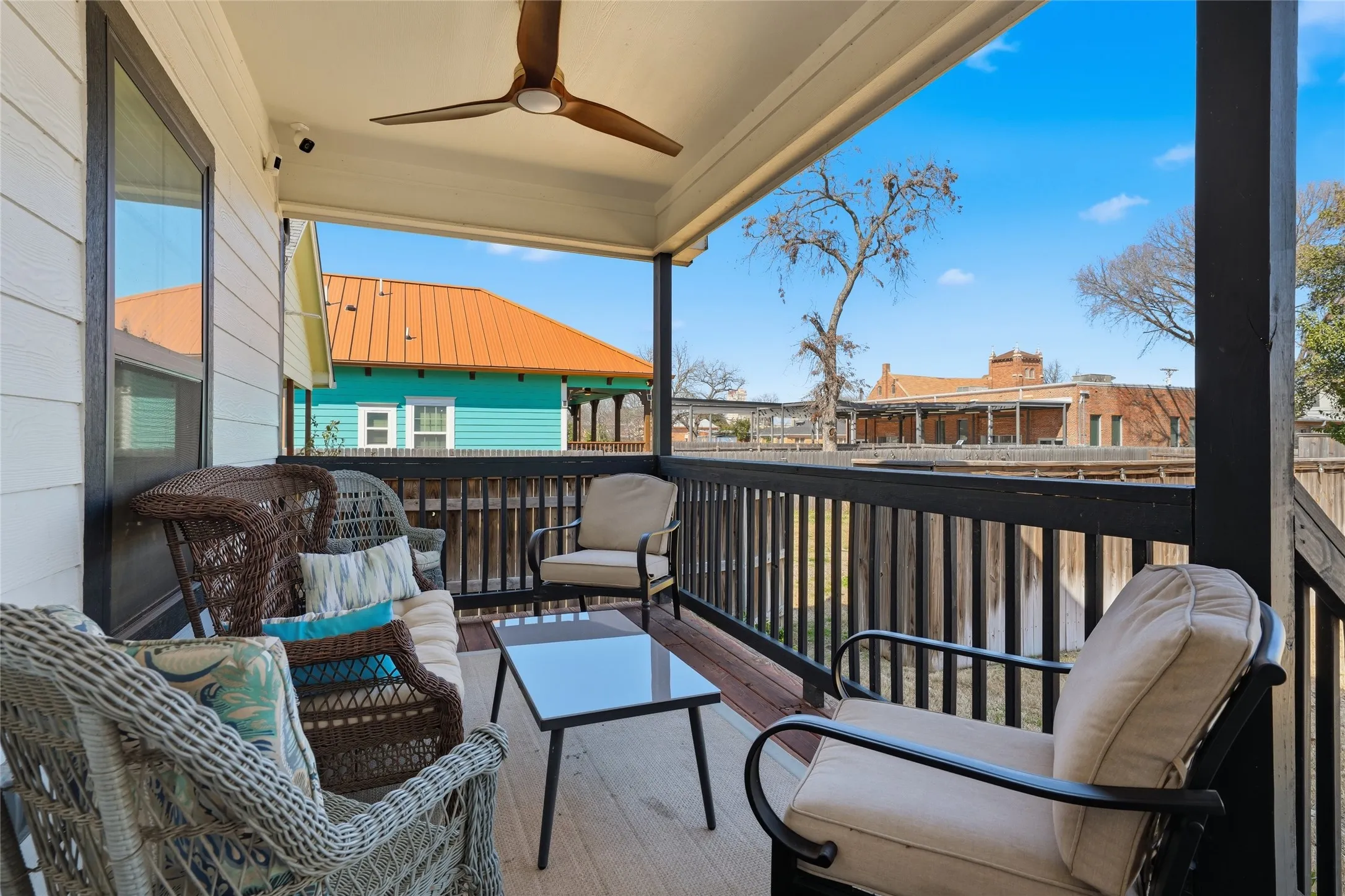 Single Family Residence For Sale in Mc Lennan County , 714 S 9th Street, Waco, Texas 76706, 3 Bedrooms, 4 Bathrooms, Garage spaces, 1,461 Sqft, built in 1912, Price $500,000, mls#21183942, Real Estate Agent in Waco, Homes For Sale in Mc Lennan county, Homes For Sale in Waco, Realtor in Waco Texas, Real Estate Brokerage Independent Realty Texas, Luminita Cordes Realtor