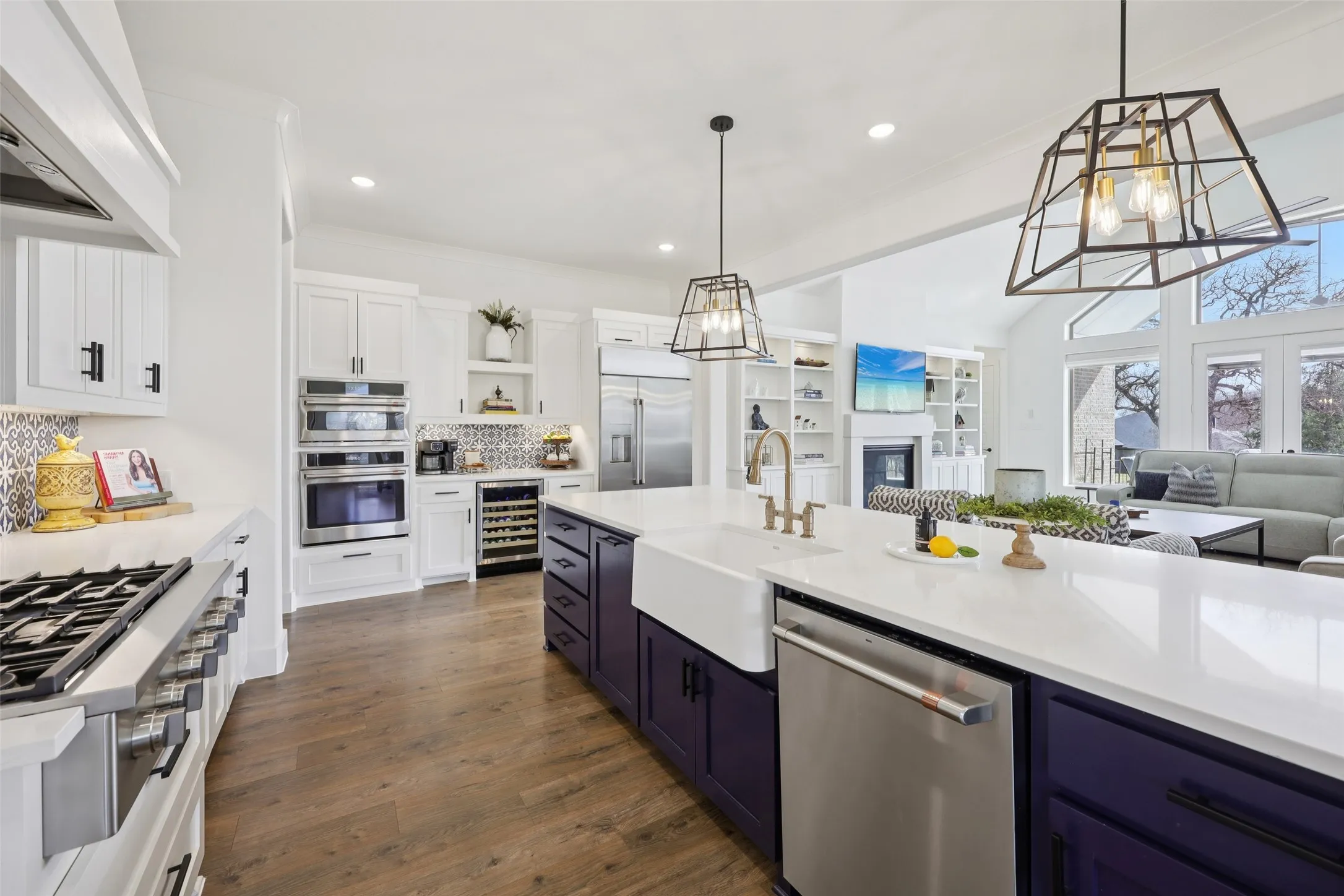 Single Family Residence For Sale in Tarrant County , 7224 Smith Farm Drive, North Richland Hills, Texas 76182, 4 Bedrooms, 3 Bathrooms, 3 Garage spaces, 3,528 Sqft, built in 2022, Preowned, Price $985,000, mls#21184274, Real Estate Agent in North Richland Hills, Homes For Sale in Tarrant county, Homes For Sale in North Richland Hills, Realtor in North Richland Hills Texas, Real Estate Brokerage Independent Realty Texas, Luminita Cordes Realtor