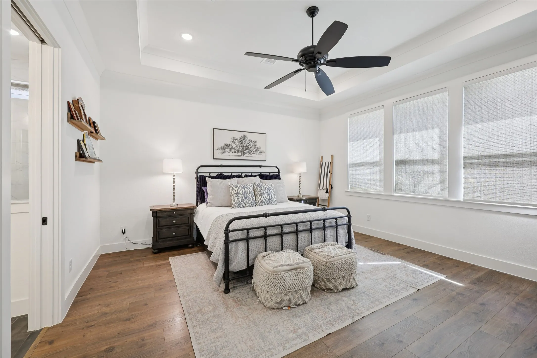 Single Family Residence For Sale in Tarrant County , 7224 Smith Farm Drive, North Richland Hills, Texas 76182, 4 Bedrooms, 3 Bathrooms, 3 Garage spaces, 3,528 Sqft, built in 2022, Preowned, Price $985,000, mls#21184274, Real Estate Agent in North Richland Hills, Homes For Sale in Tarrant county, Homes For Sale in North Richland Hills, Realtor in North Richland Hills Texas, Real Estate Brokerage Independent Realty Texas, Luminita Cordes Realtor